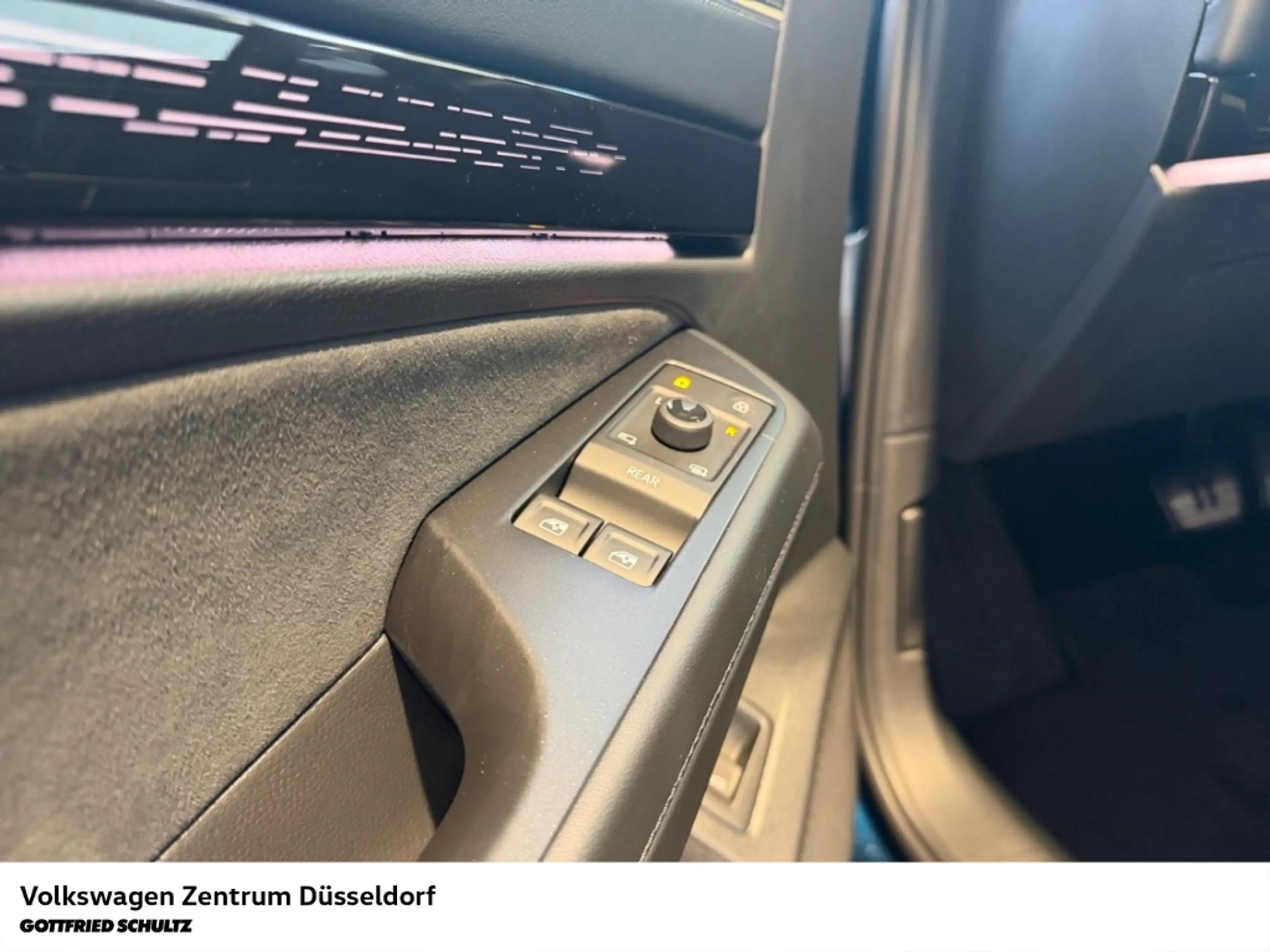 Volkswagen ID.7 IQ.Drive IQ.Drive/19-Zoll/Discover Pro Max*sofort — photo 9