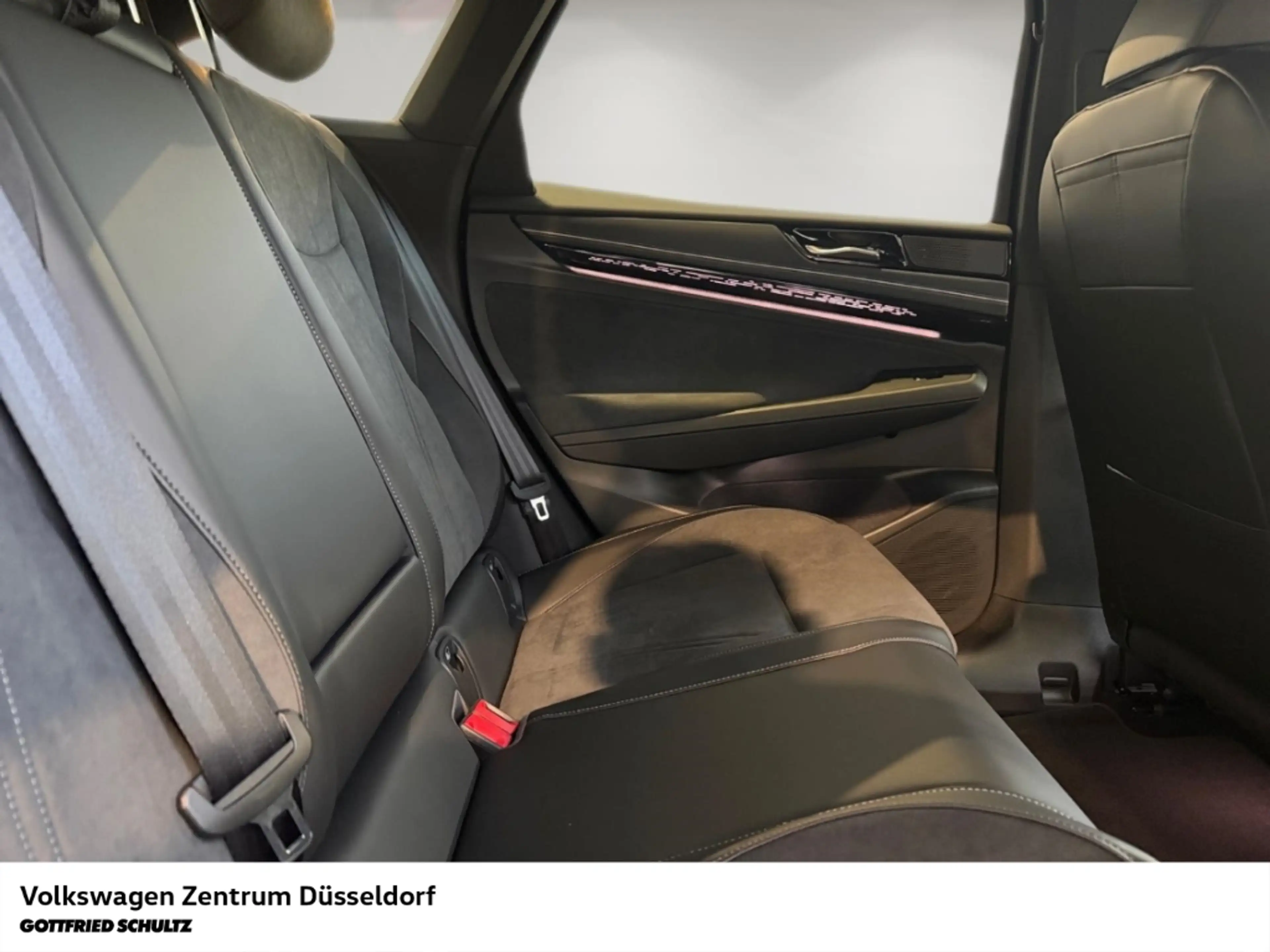 Volkswagen ID.7 IQ.Drive IQ.Drive/19-Zoll/Discover Pro Max*sofort — photo 6