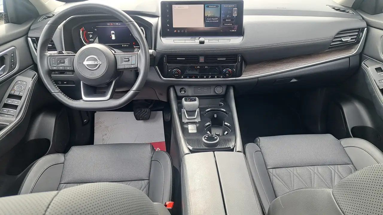 Nissan Rogue снимка Nissan Rogue