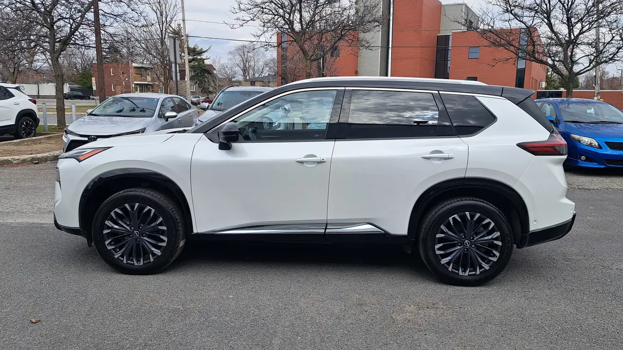 Nissan Rogue снимка Nissan Rogue