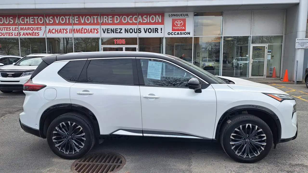Nissan Rogue снимка Nissan Rogue