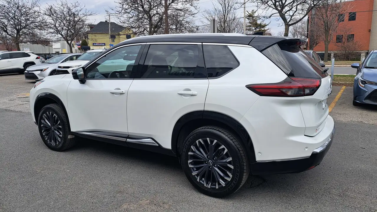 Nissan Rogue снимка Nissan Rogue