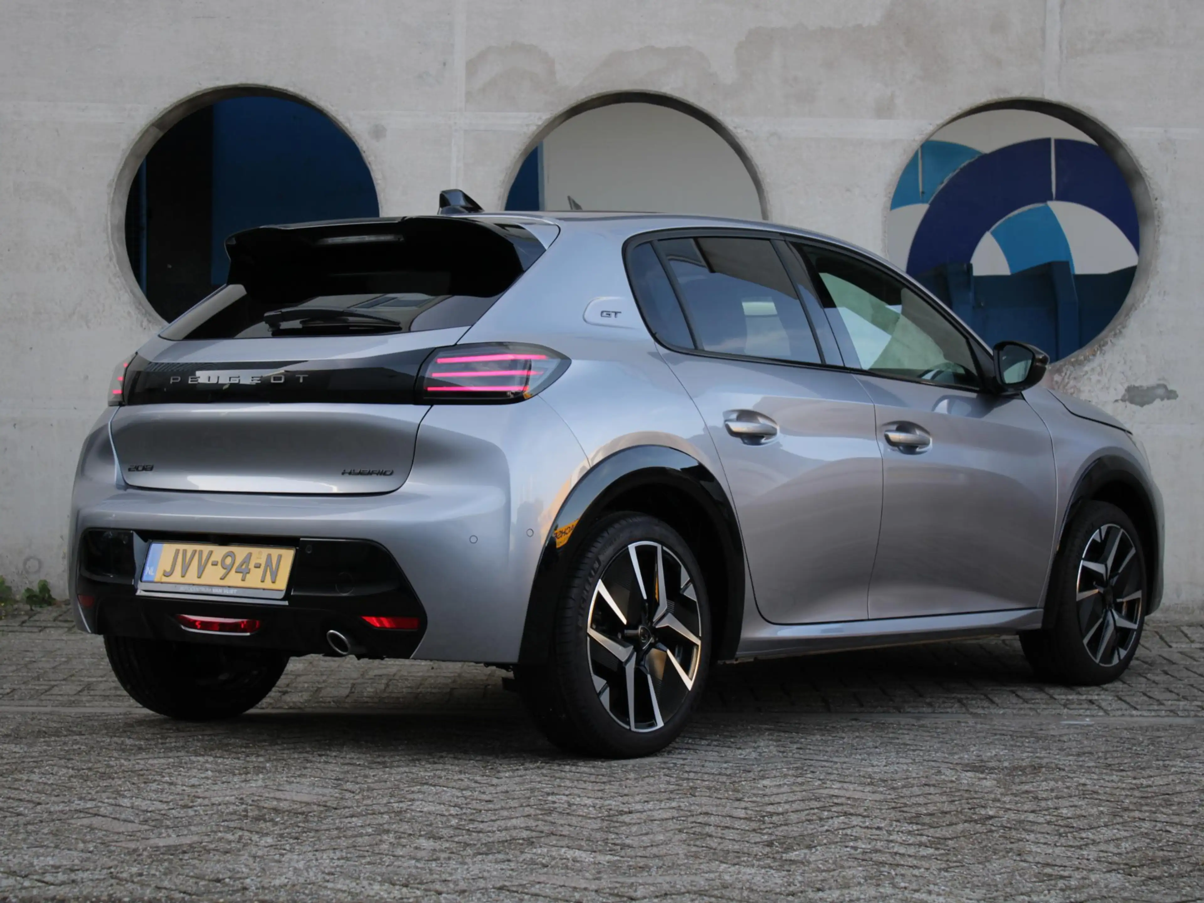 Peugeot 208 1.2 Hybrid 110 e-DCS6 GT | VISION PACK | ADAPTIEVE — photo 7