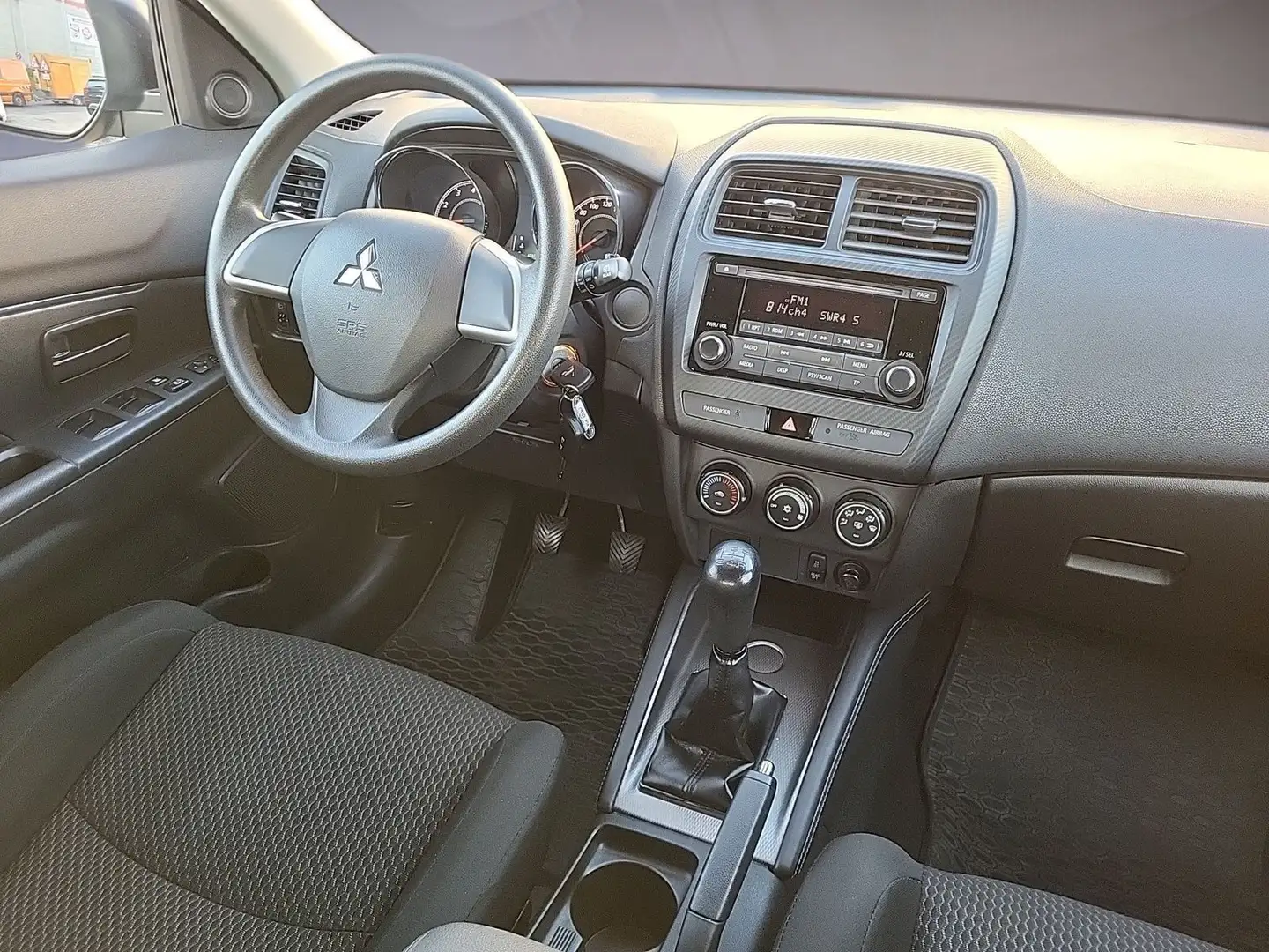 Mitsubishi ASX 1.6 MIVEC ClearTec 2WD*8xBereift Grau - 2