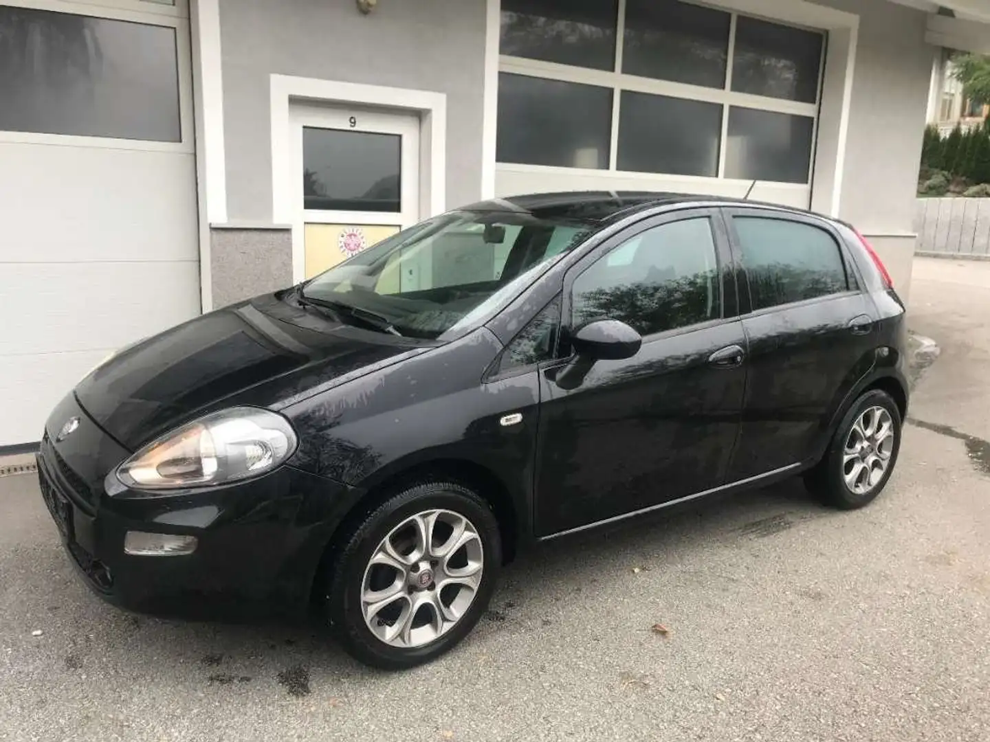 Fiat Grande Punto Grande Punto 1,4 EVO Schwarz - 1