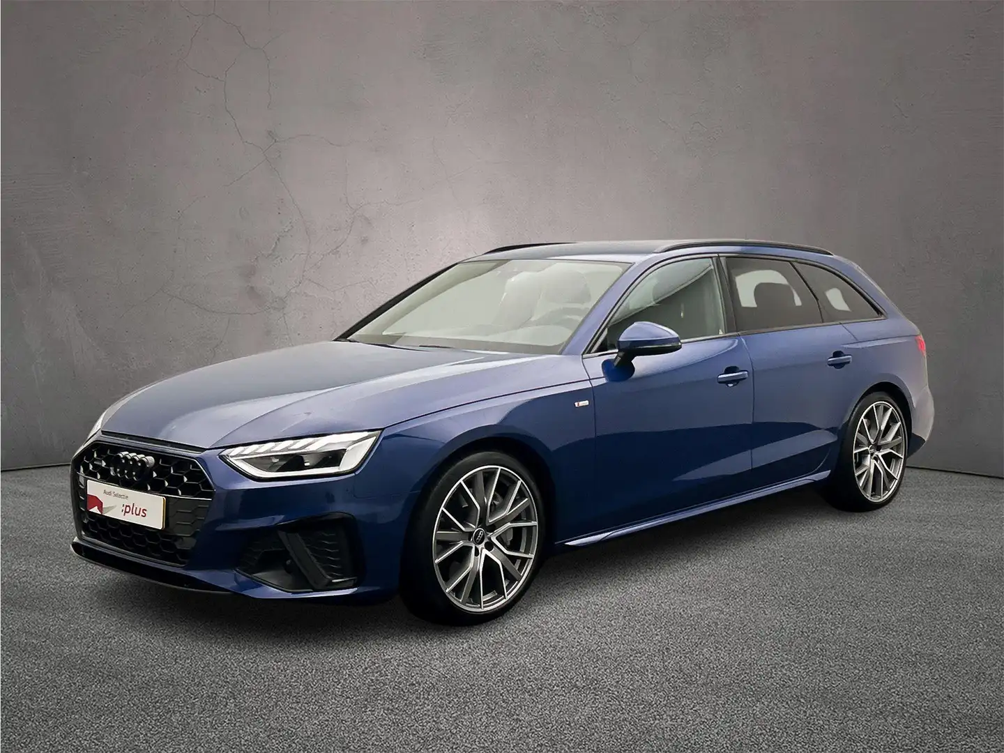 Audi A4 Avant 45 TFSI quattro S edition Competition 265PK Blauw - 1