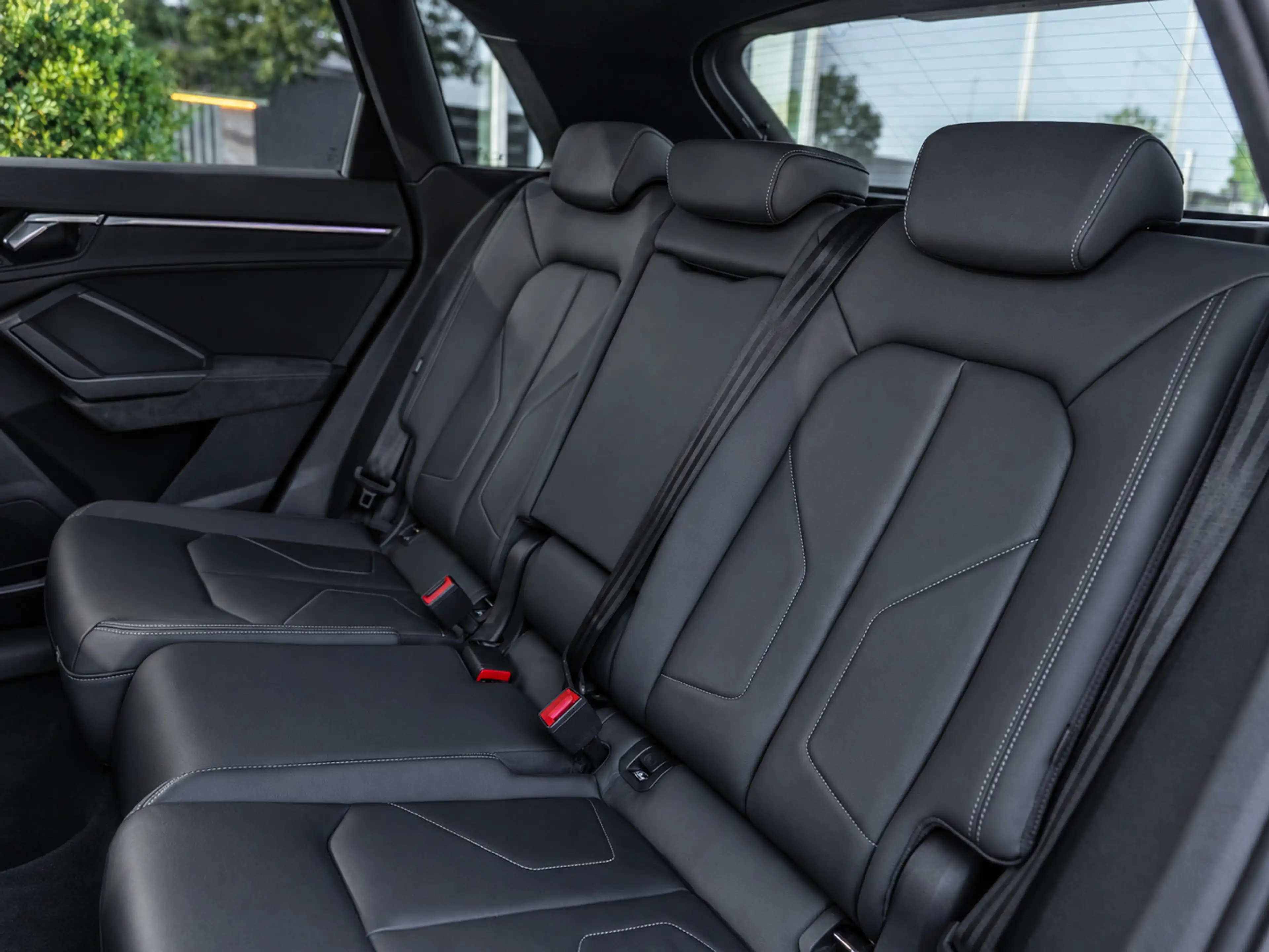 Audi Q3 35 TFSI|PANO|B&O|ACC|19'|APP|LED|360|ALCANTARA|SFE — photo 15