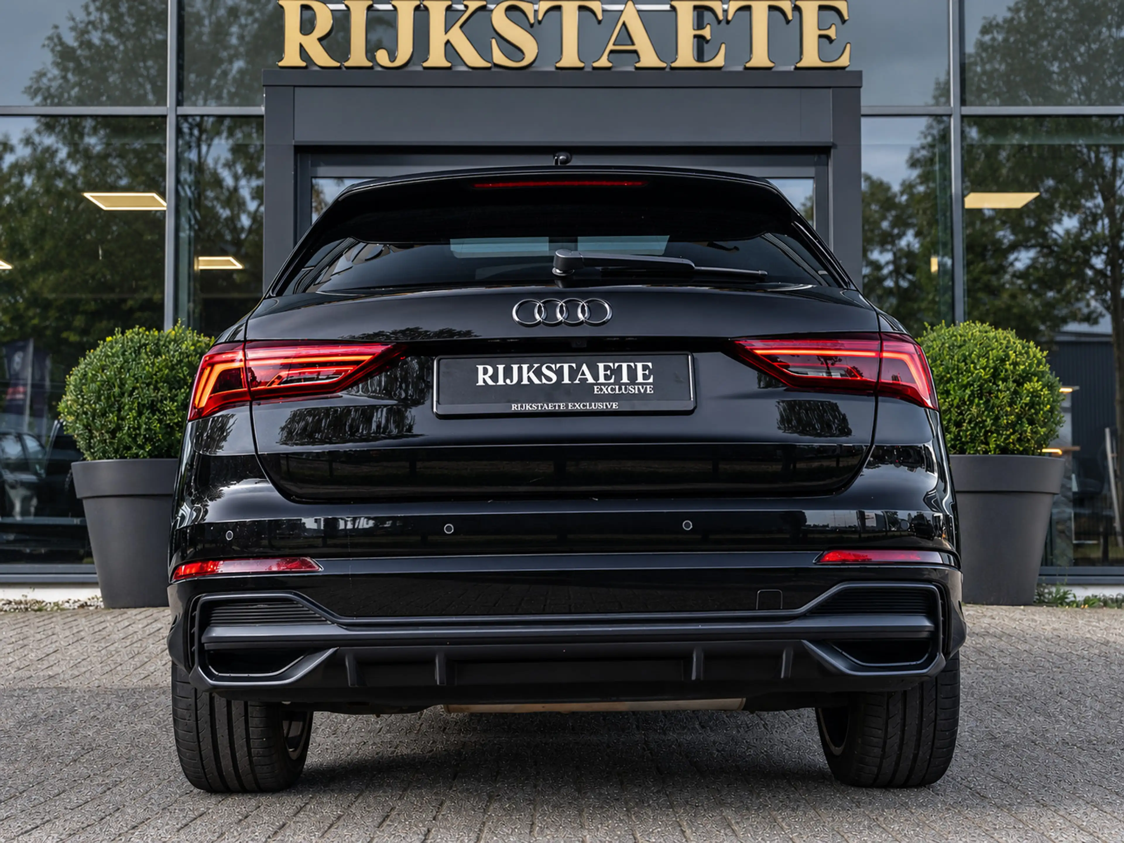 Audi Q3 35 TFSI|PANO|B&O|ACC|19'|APP|LED|360|ALCANTARA|SFE — photo 8