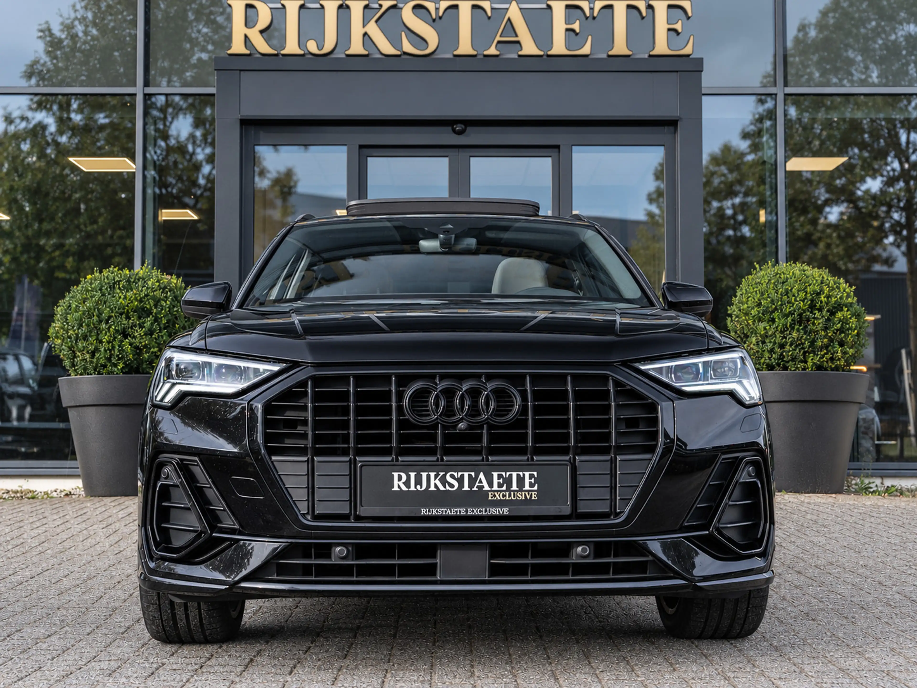 Audi Q3 35 TFSI|PANO|B&O|ACC|19'|APP|LED|360|ALCANTARA|SFE — photo 3