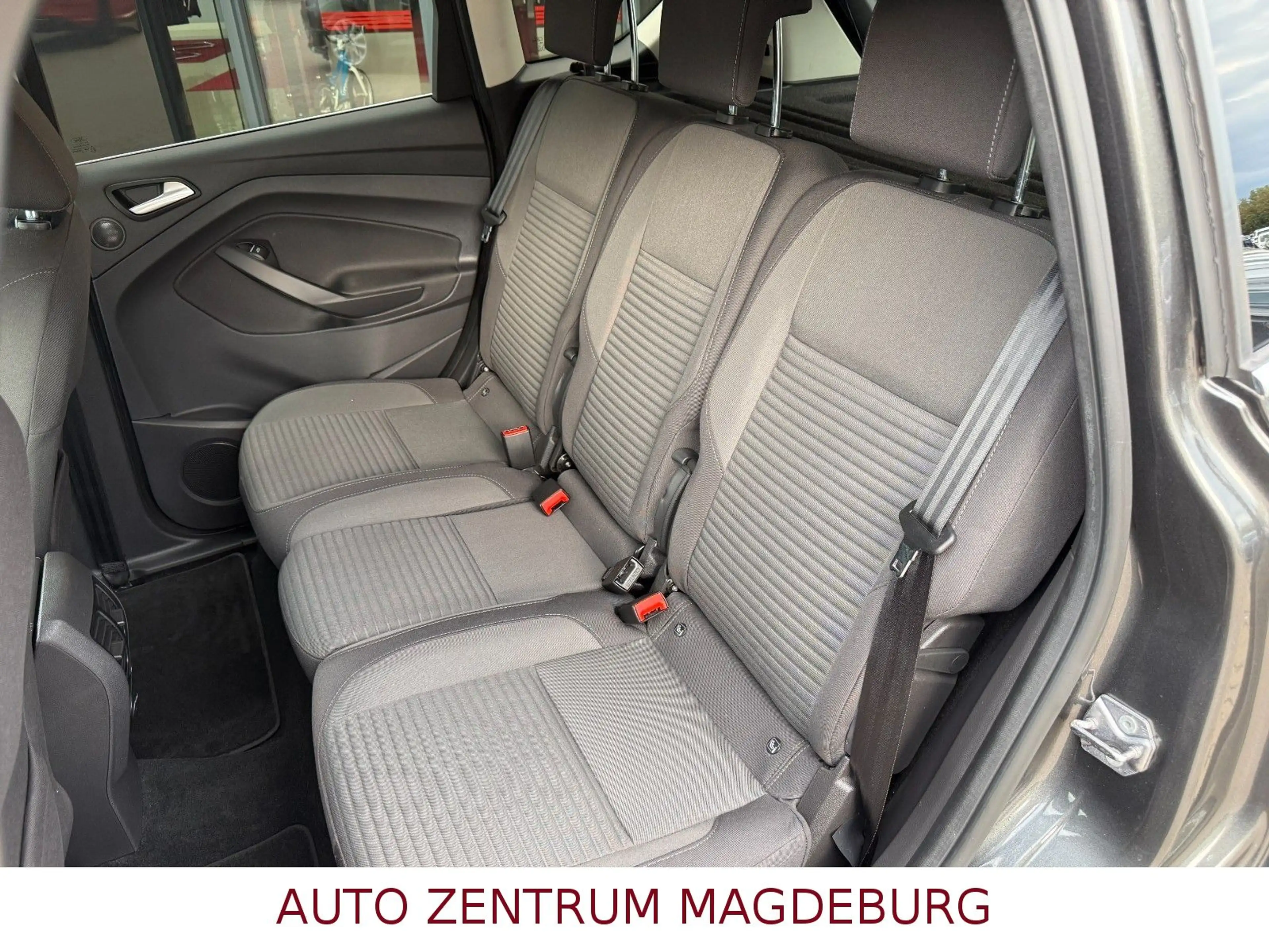 Ford C-Max C-MAX Titanium NAV*SITZHZG*ALU*KAMERA — photo 15