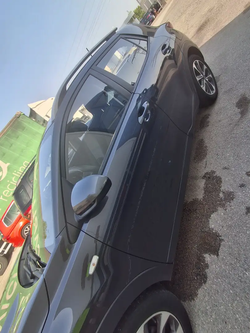 Kia Stonic Stonic 1.0 T-GDi Eco-Dynamic Concept 120 Concept Gris - 2