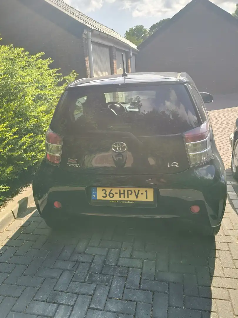 Toyota iQ 1.0 VVTi Comfort Zwart - 2