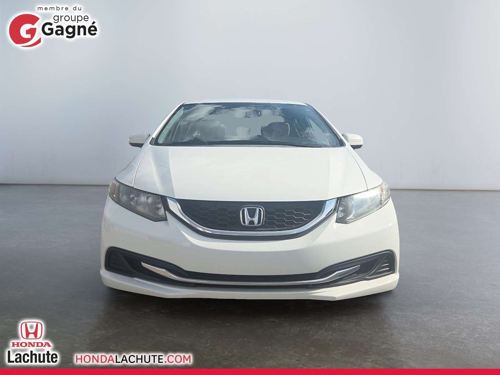 2015 Honda Civic LX 4 portes, boîte automatique — снимка 1