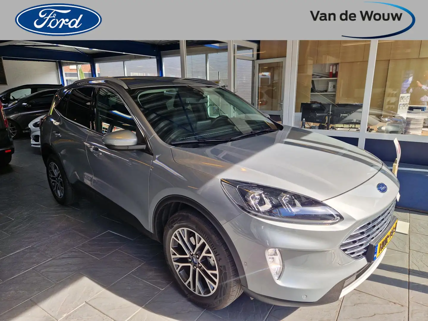 Ford Kuga 2.5 PHEV Titanium X Garantie t/m januari 2028!!! Gris - 1