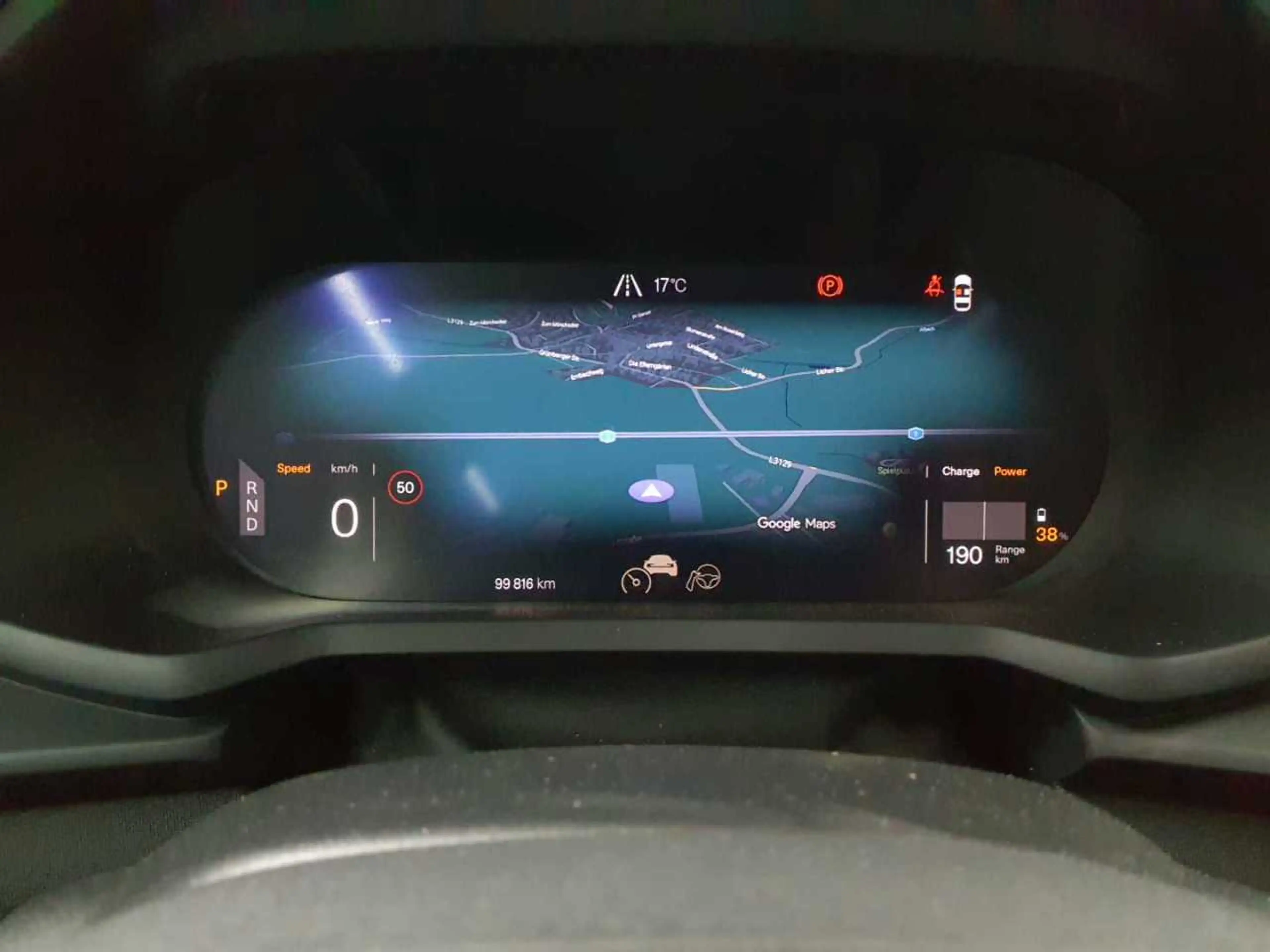 Polestar 2 Polestar 2 Single Motor 82kWh Plus Pilot — photo 11