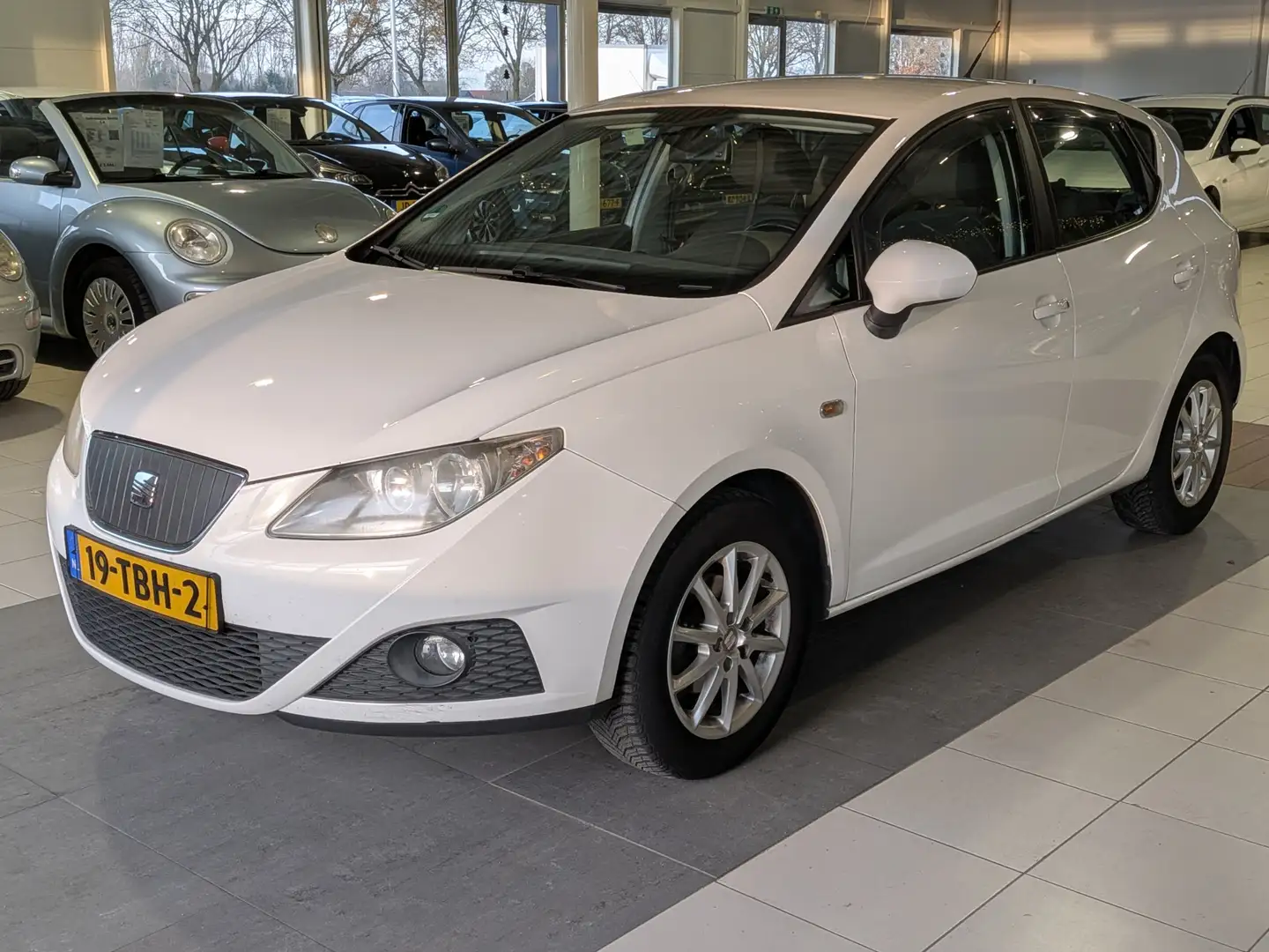 SEAT Ibiza 1.2 TDI COPA Plus Ecomotive Airco, Cruise Control, Bianco - 2