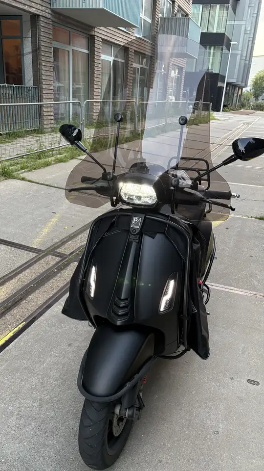 Vespa Sprint 50