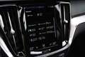 Volvo V60 2.0 T6 Twin Engine AWD R-Design H&K 360c 19'' ACC Negro - thumbnail 27