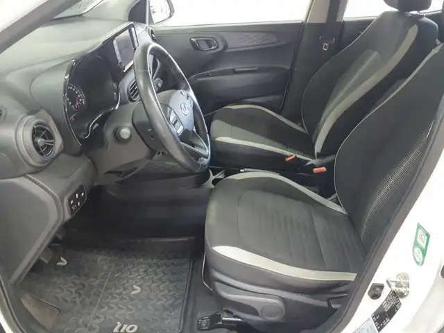 Hyundai I10 view 3