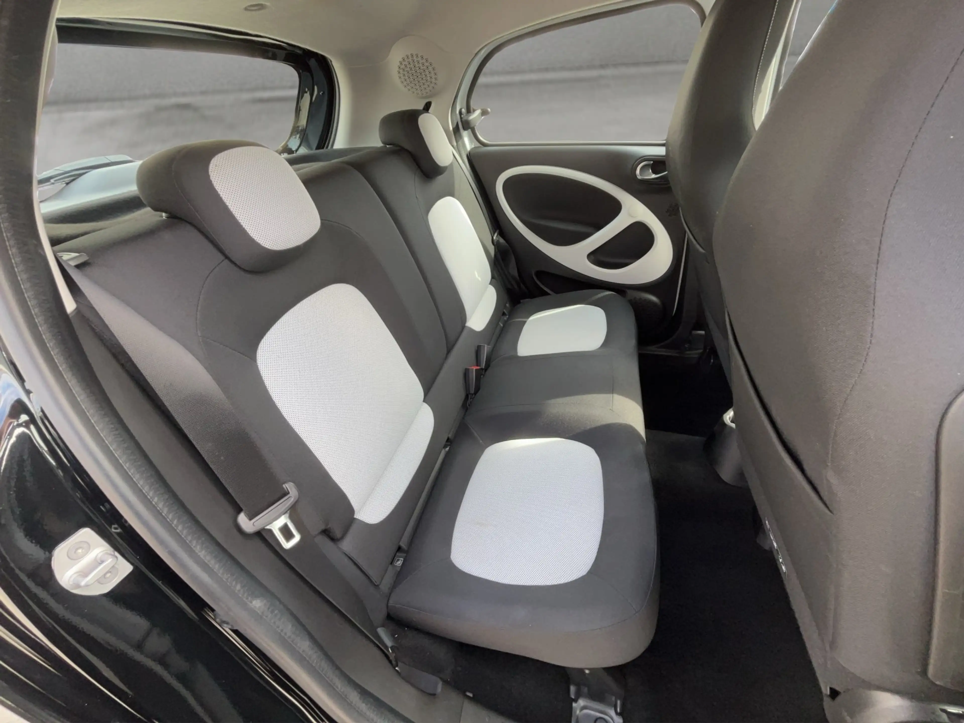 smart forFour forfour passion PDC/TEMPOMAT/KLIMA/SHZ/ — photo 9
