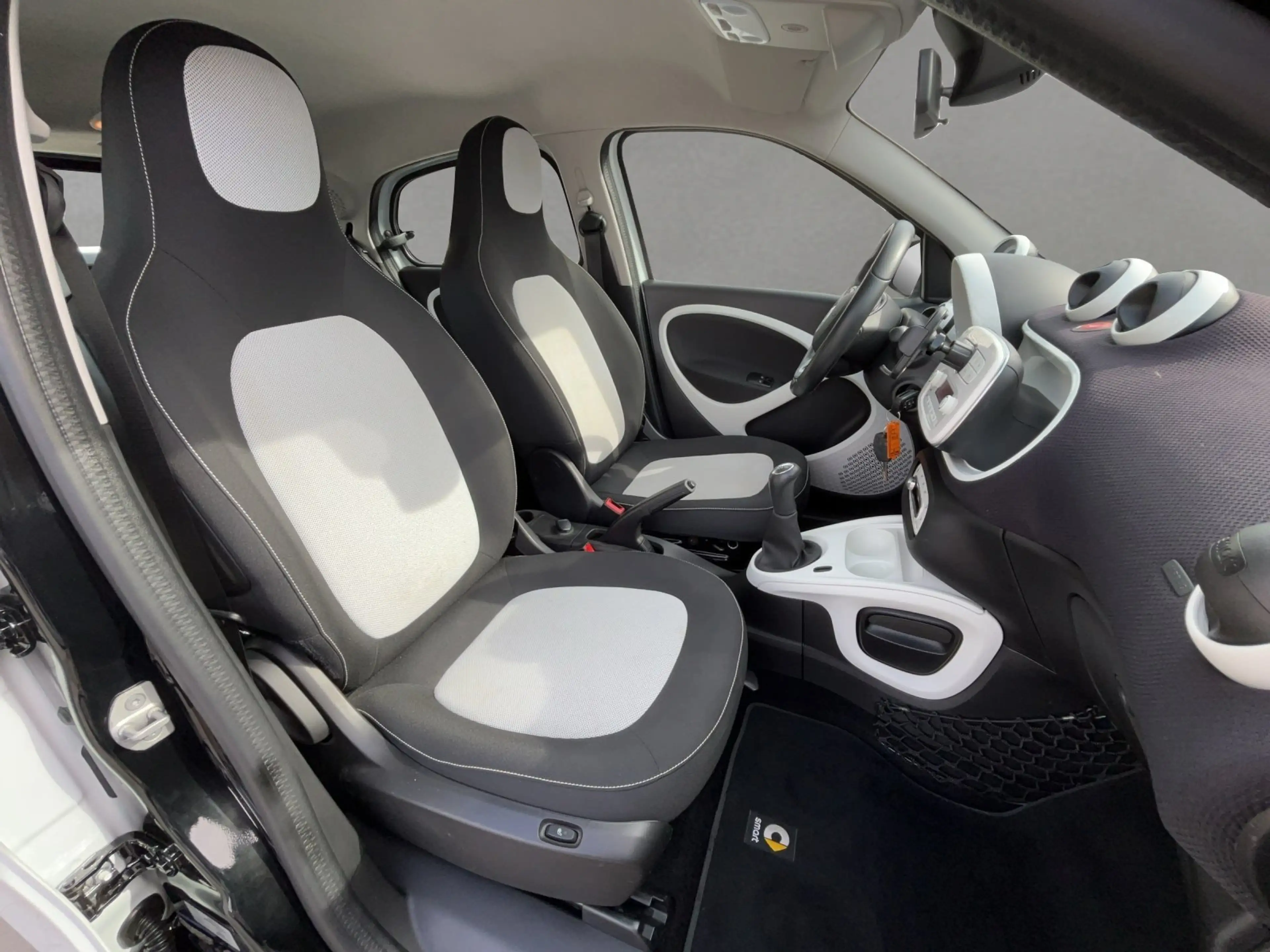 smart forFour forfour passion PDC/TEMPOMAT/KLIMA/SHZ/ — photo 8