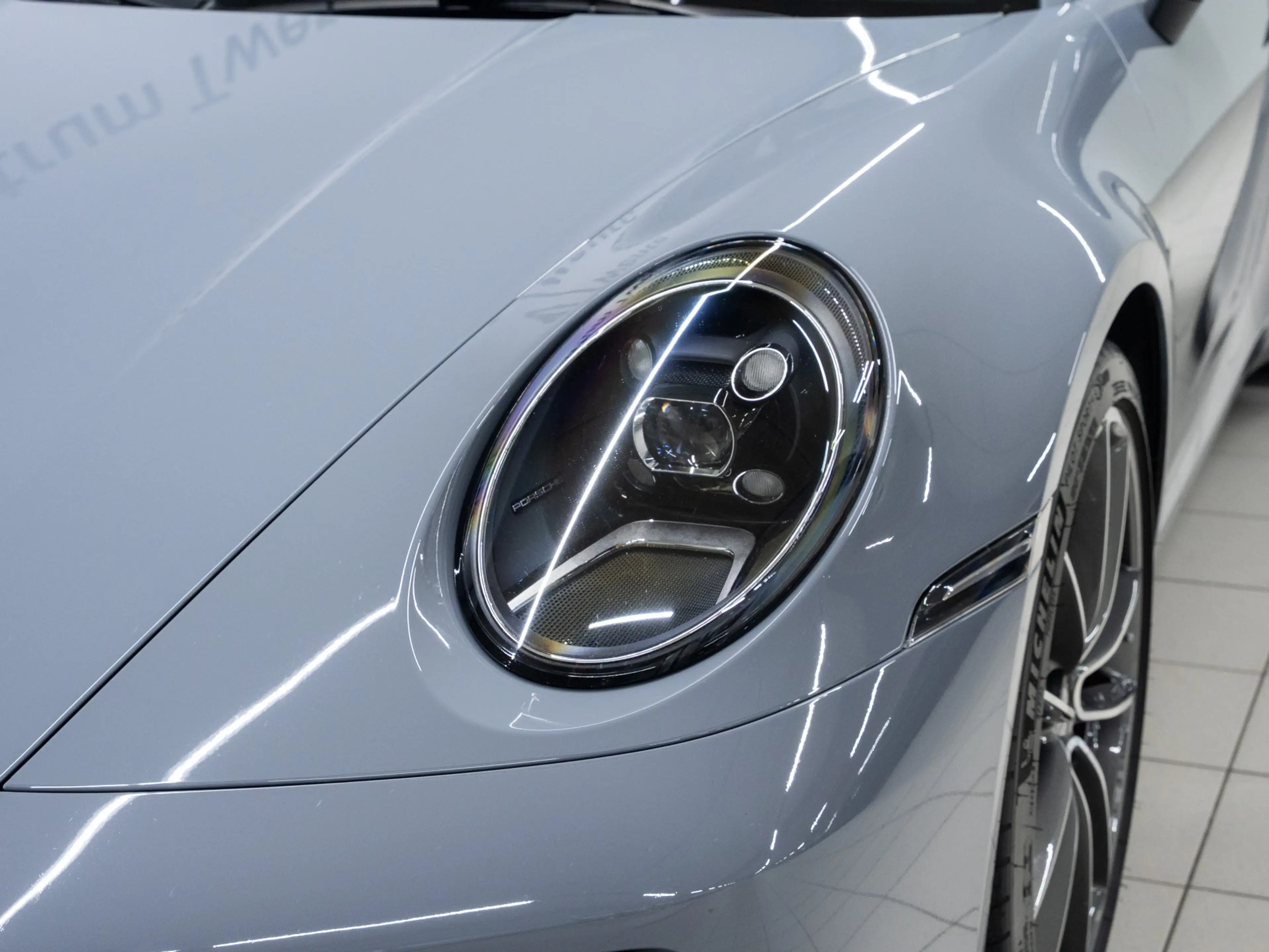 Porsche 992 Carrera 4S Cabriolet — photo 15