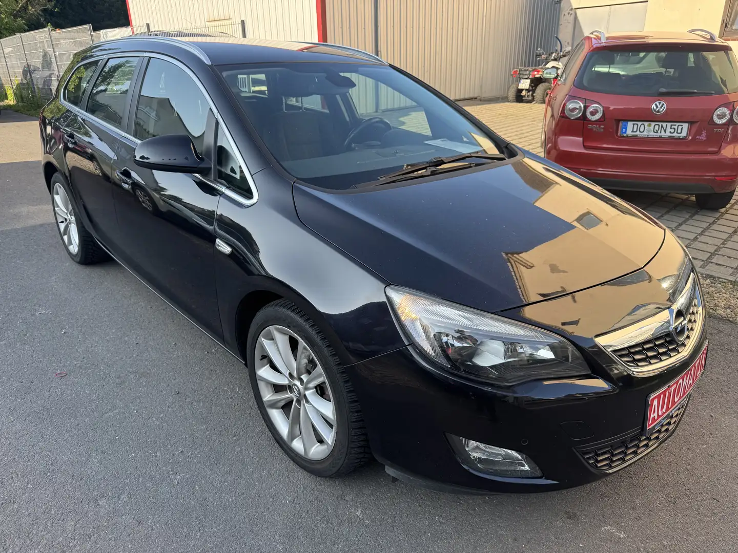 Opel Astra Sport/Scheckheft/Navi/Temp./SHZ/LHZ/Klima/Alu/AUX Schwarz - 2