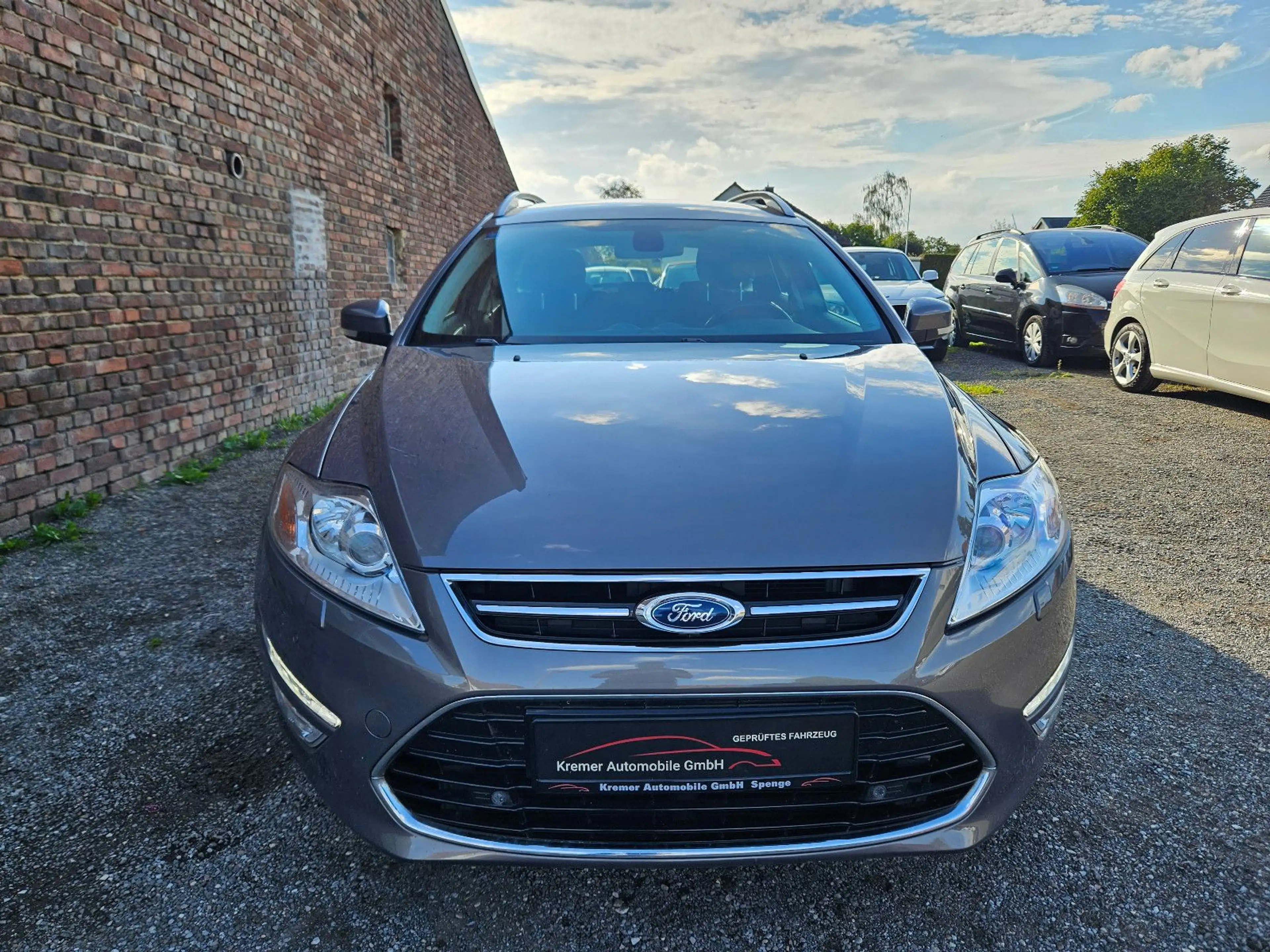 Ford Mondeo Turnier Titanium 1 Hand — photo 10