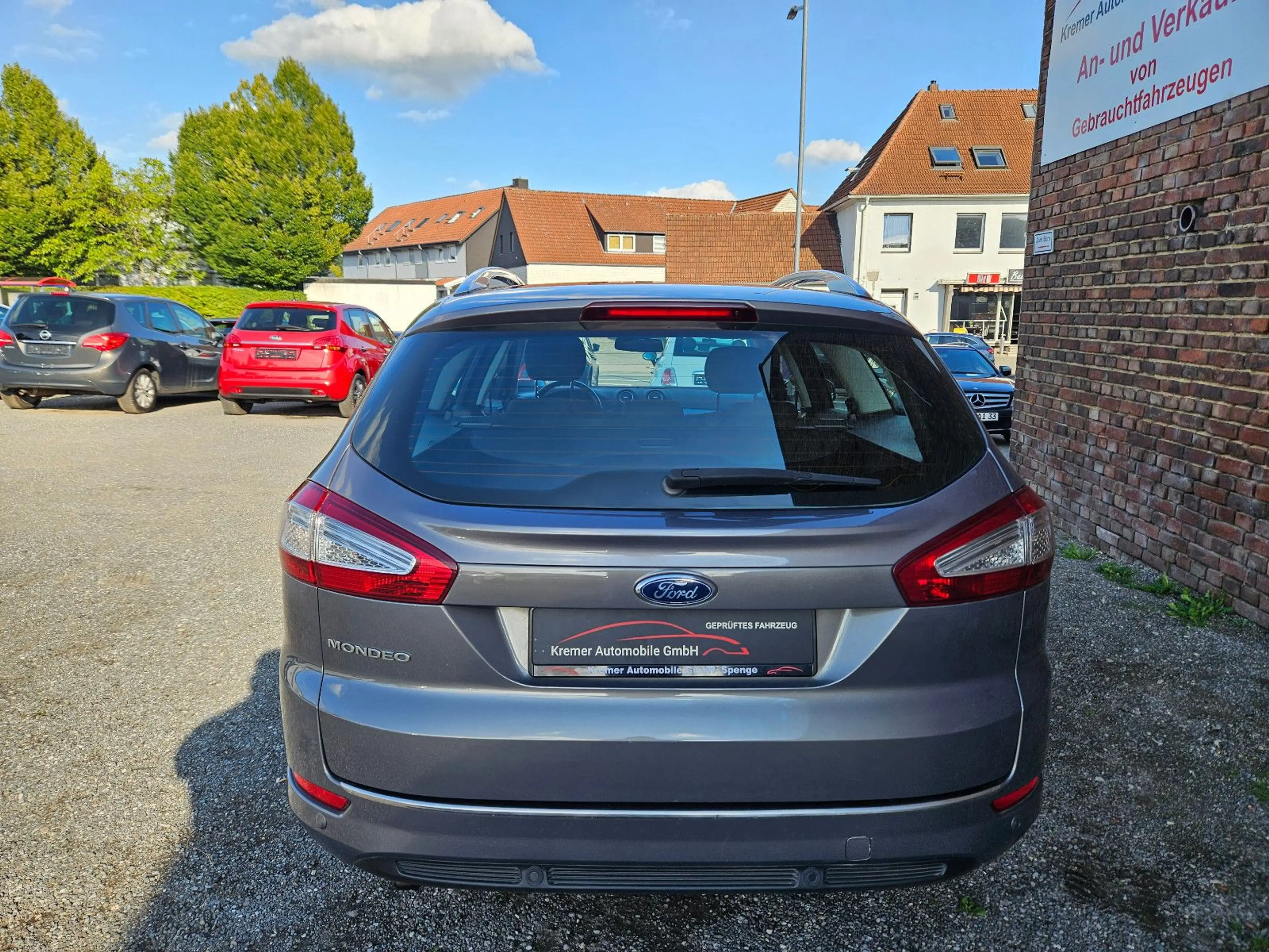 Ford Mondeo Turnier Titanium 1 Hand — photo 4