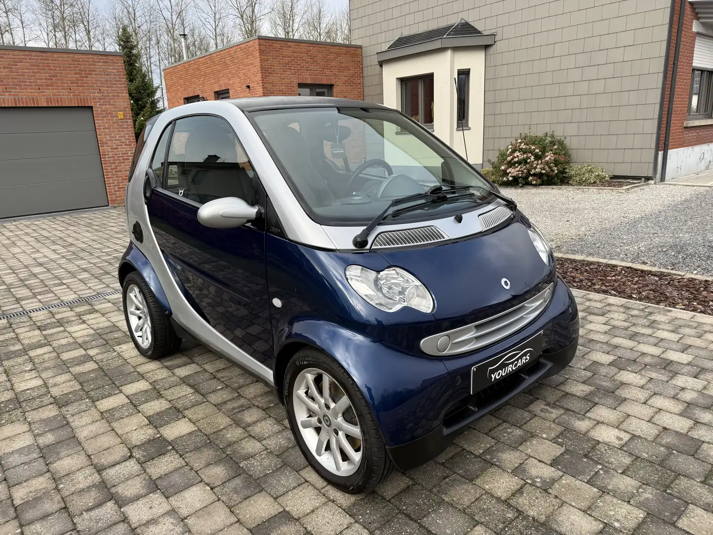 smart forTwo Fortwo 0.7 Turbo Passion Softouch * AIRCO * PANO Bleu - 2