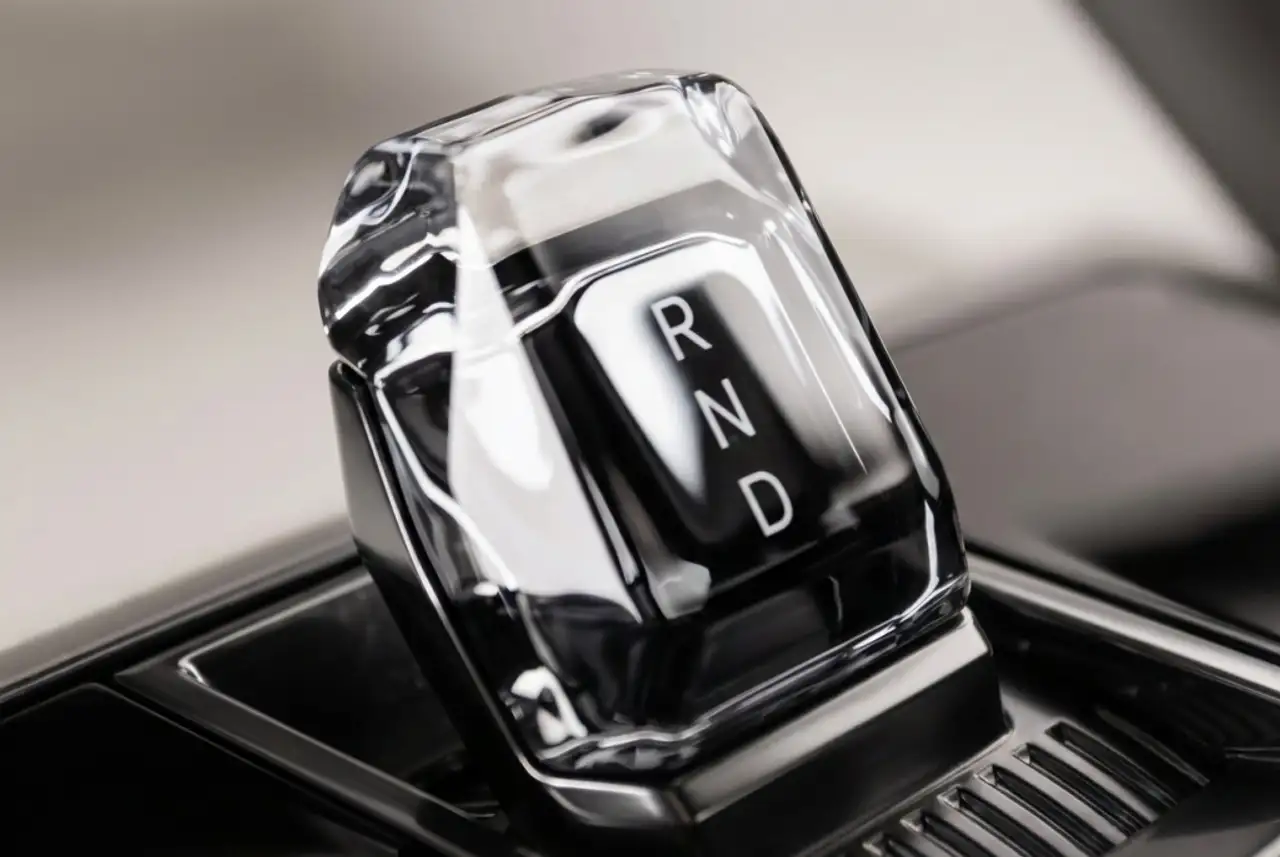 BYD Seal U 2026 — фото 24