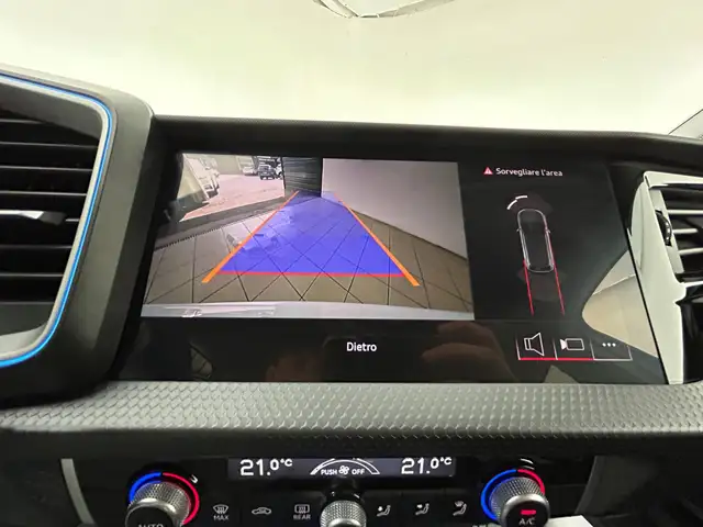 Audi A1 view 13