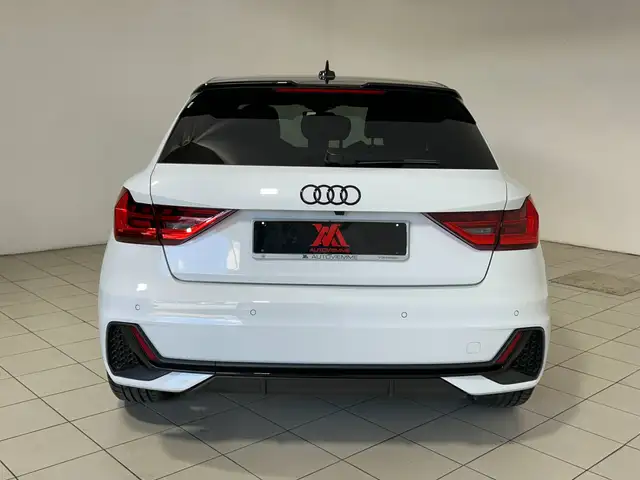 Audi A1 view 5