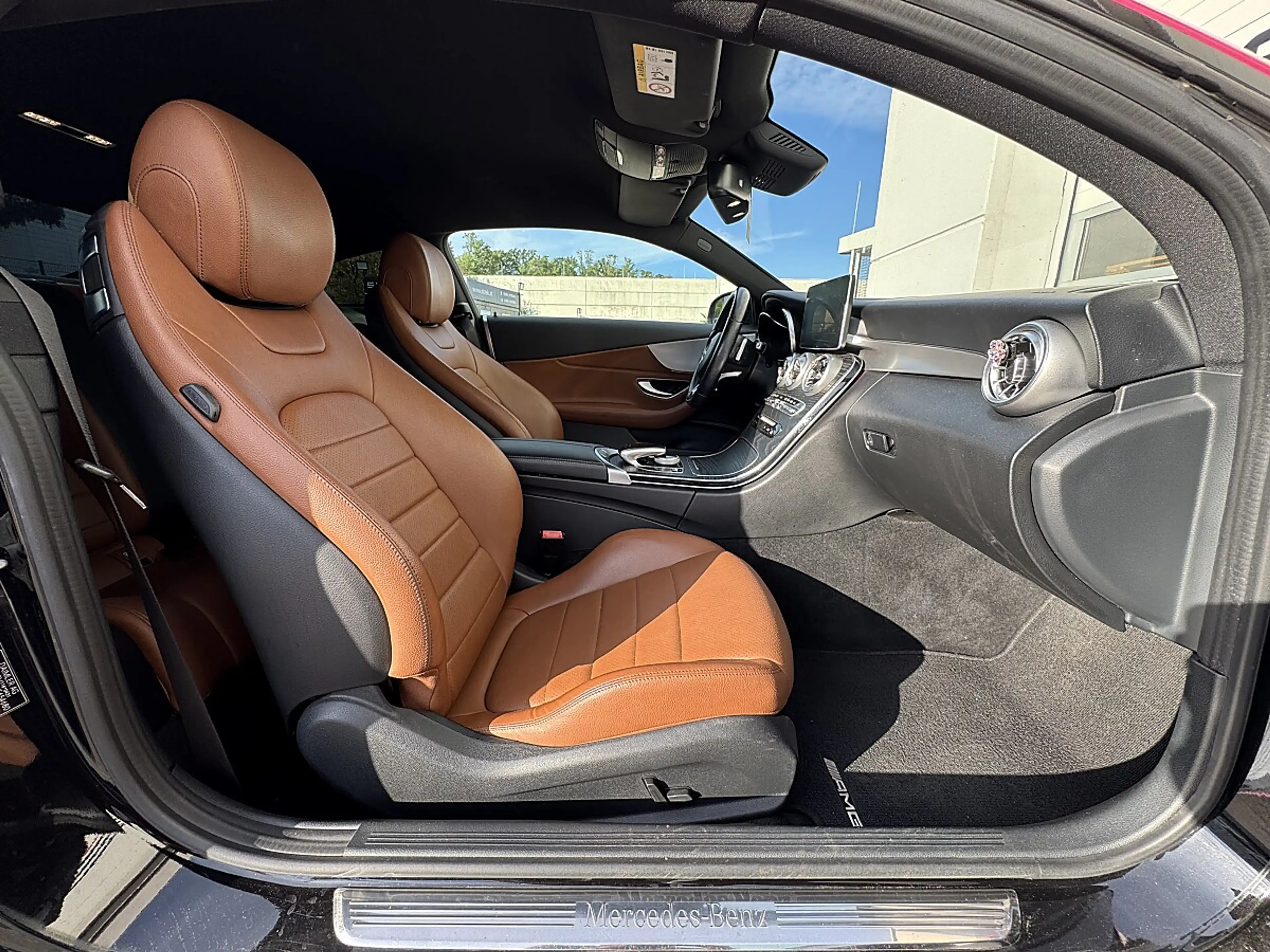 Mercedes-Benz C 250 d Coupe 4Matic Aut.|AMG-LINE|LED|KEYLESS|NAVI|19“ — photo 12