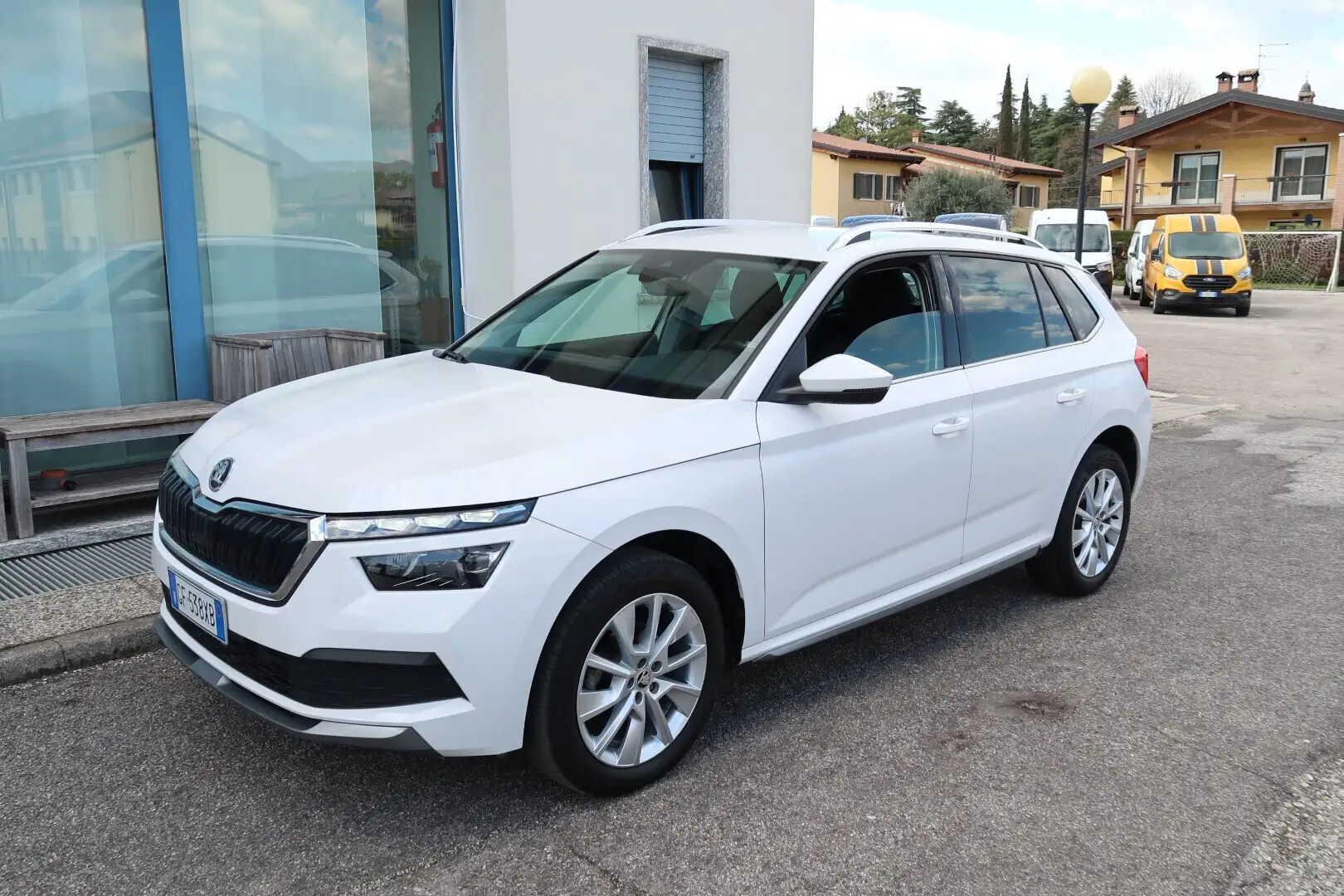 Skoda Kamiq 1.0 TSI 110 CV Ambition Wit - 1