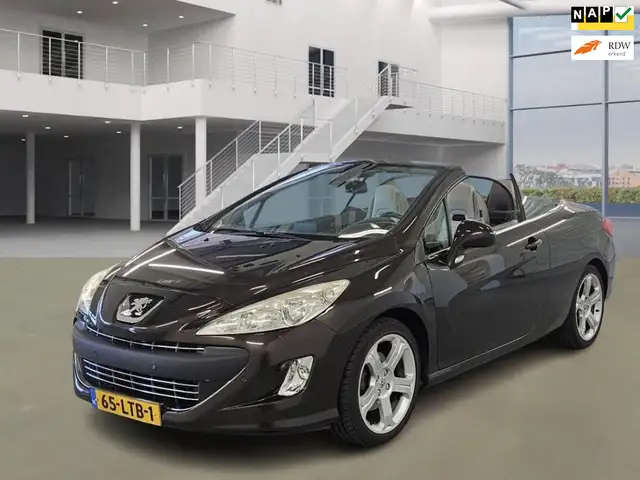 Peugeot 308 CC 1.6 THP Feline
