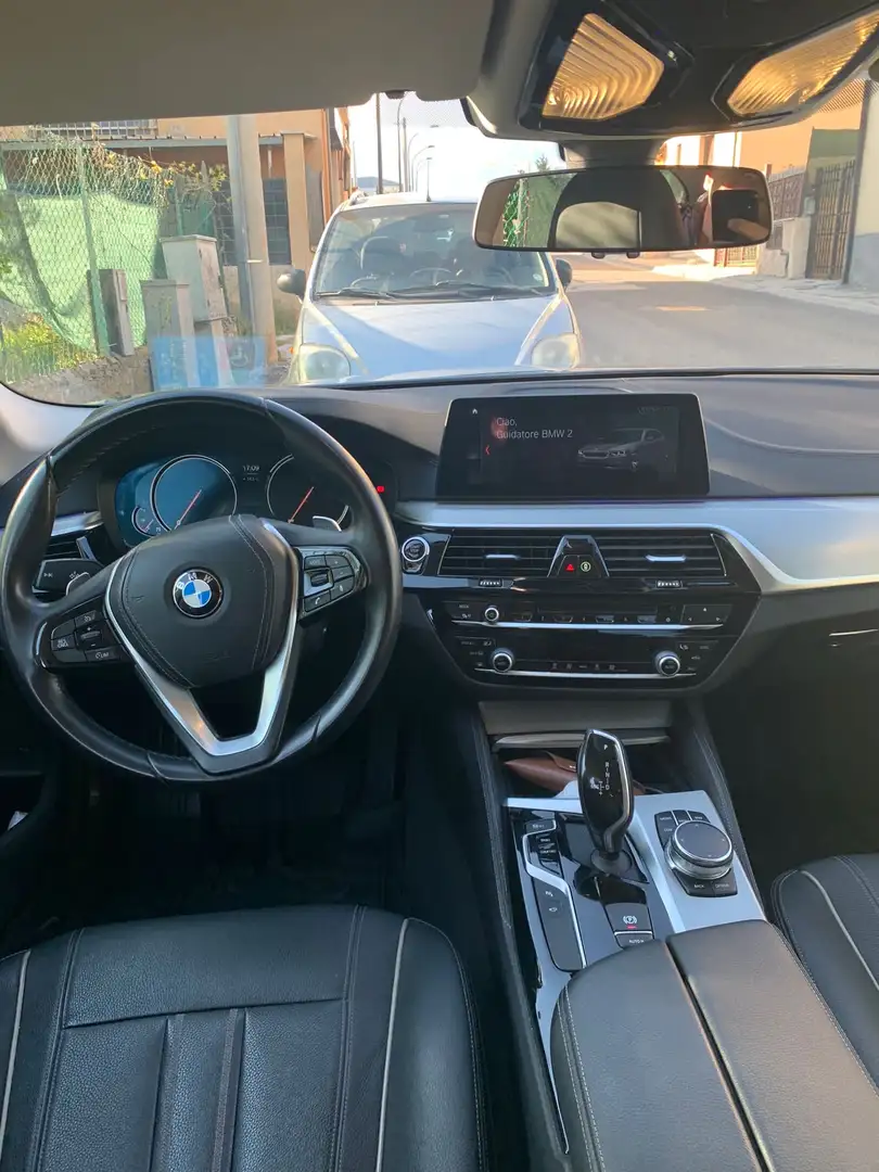 BMW 520 520d xdrive Luxury auto - 2