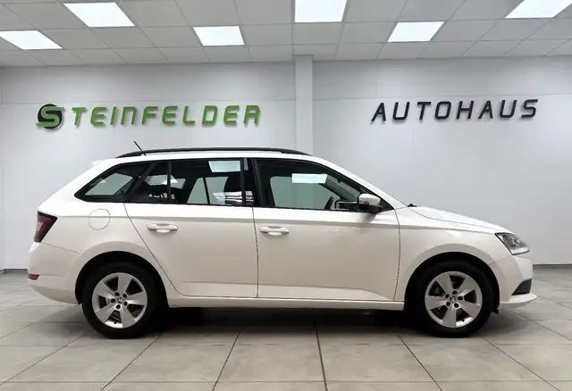 Skoda Fabia view 3