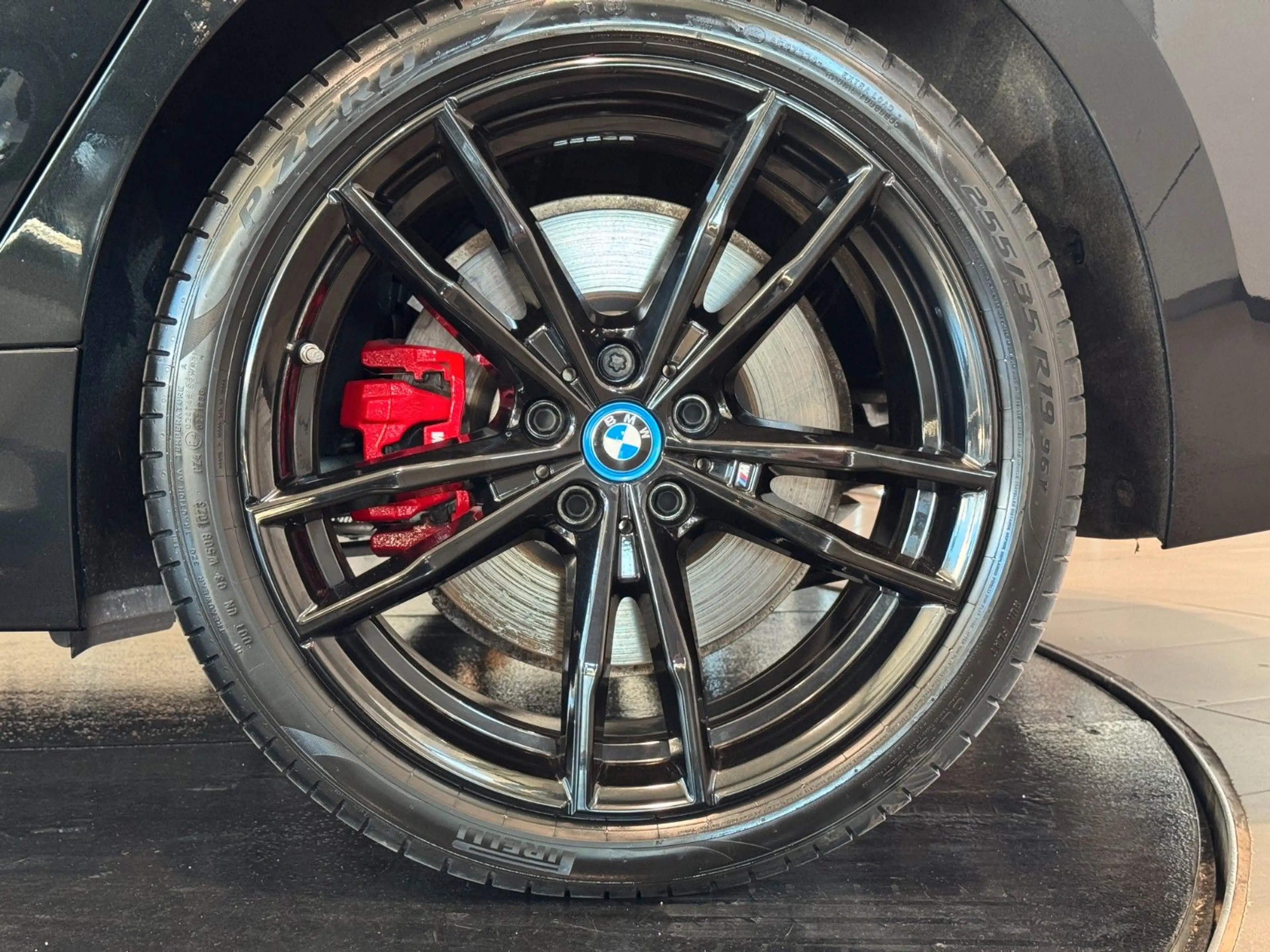 BMW 330 e Lim. M-Sport Pro Curved Carbon Innov.-Paket — photo 5