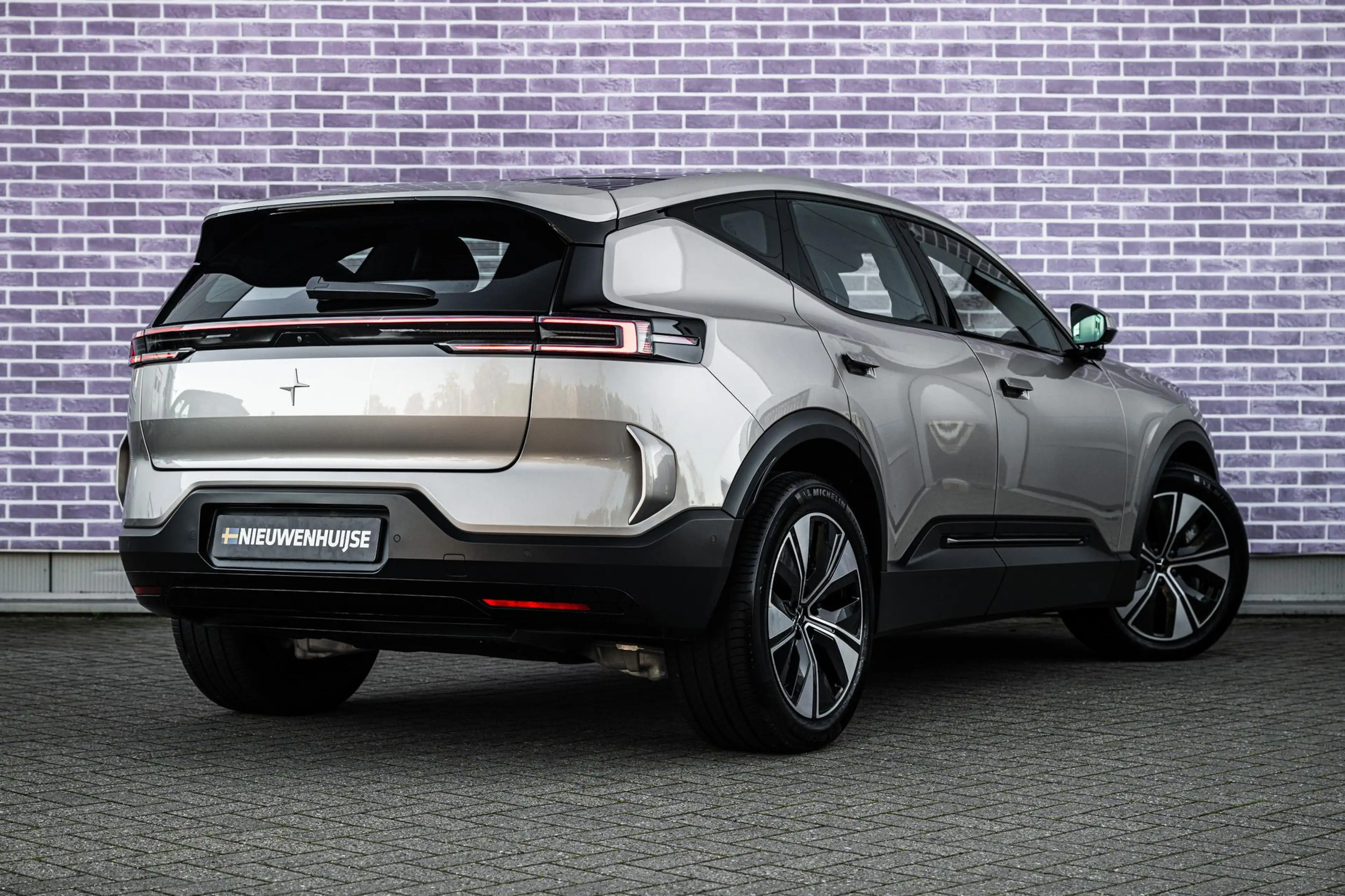 Polestar 3 Long range Dual motor 111 kWh Pilot Plus | 1.3 Meg — photo 2
