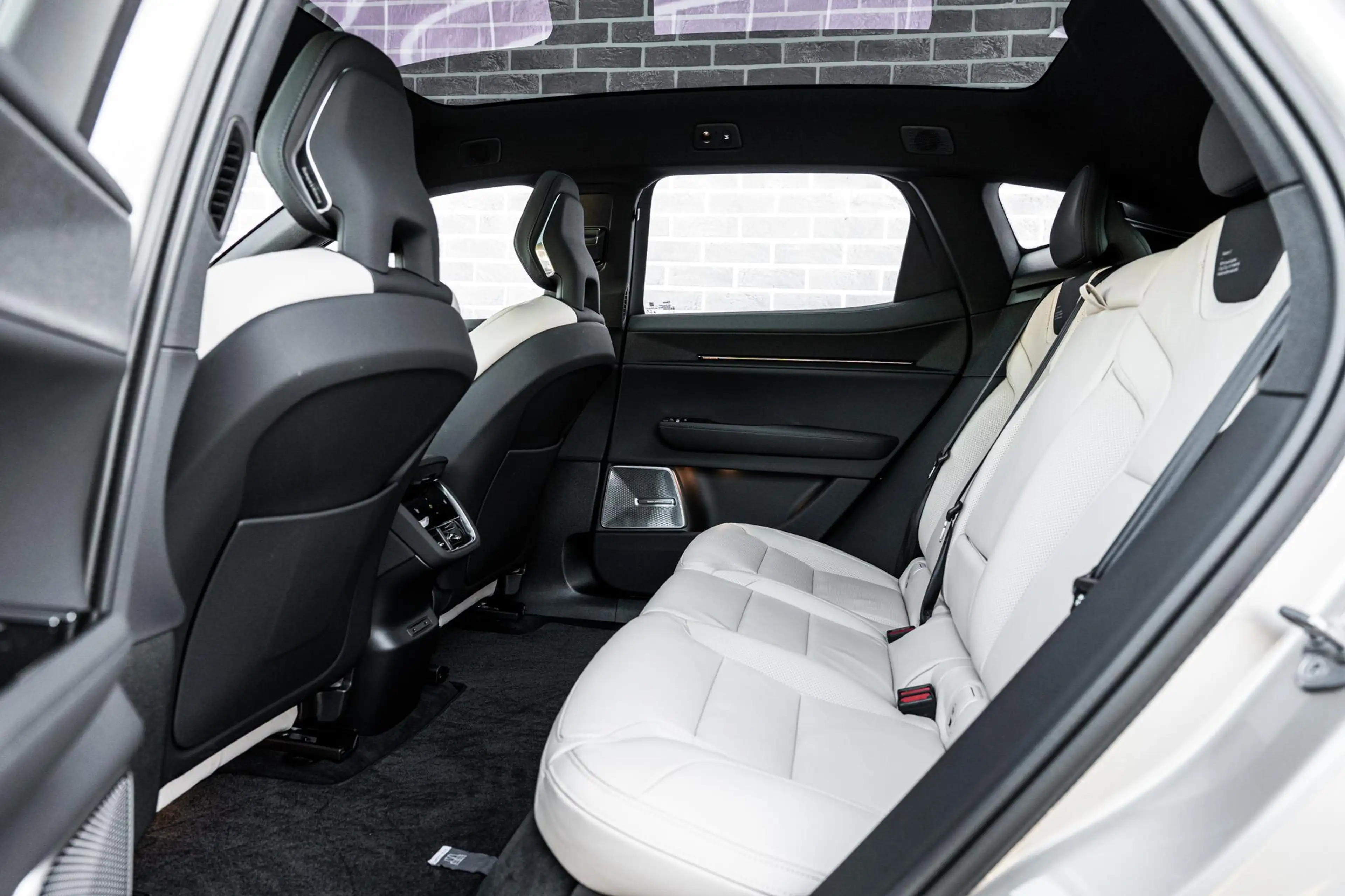Polestar 3 Long range Dual motor 111 kWh Pilot Plus | 1.3 Meg — photo 8