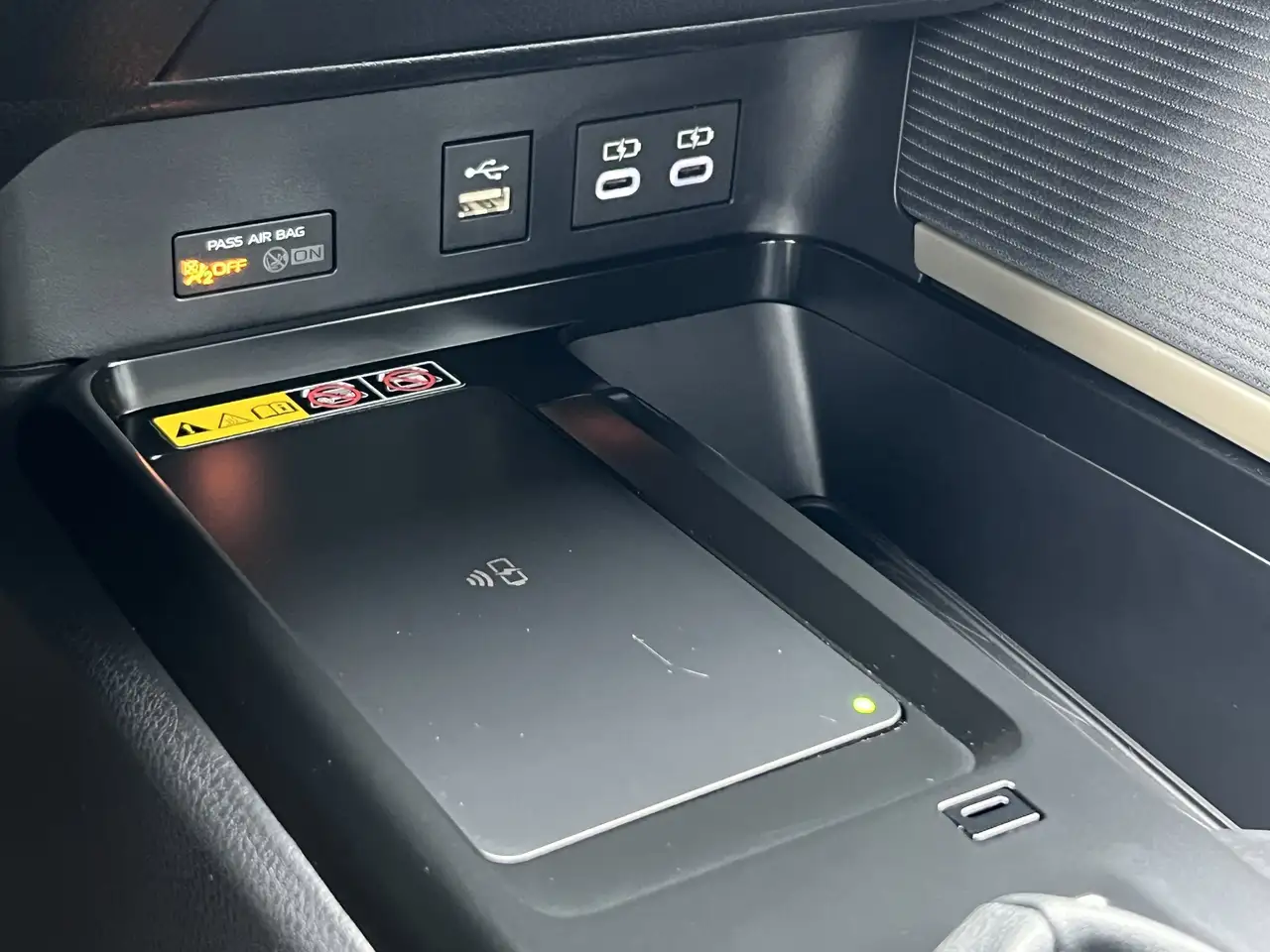 Toyota Camry снимка Toyota Camry