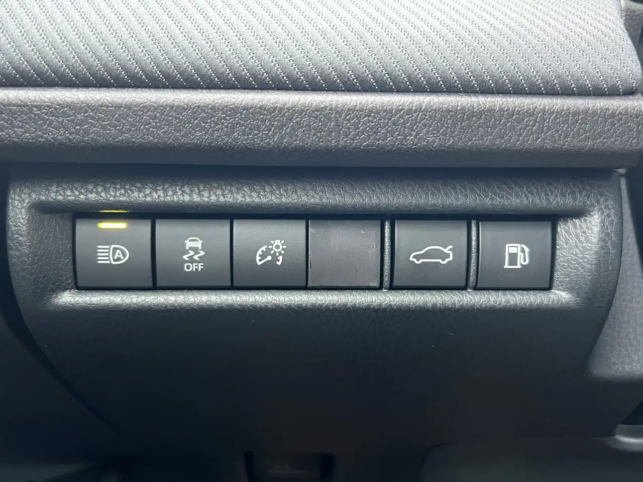 Toyota Camry снимка Toyota Camry