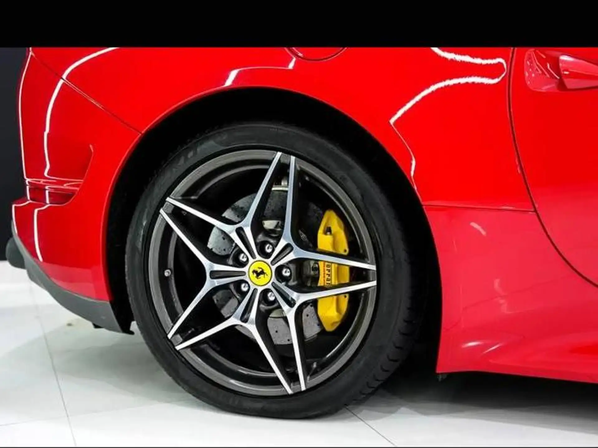 Ferrari California 2017 빨강 사진 5