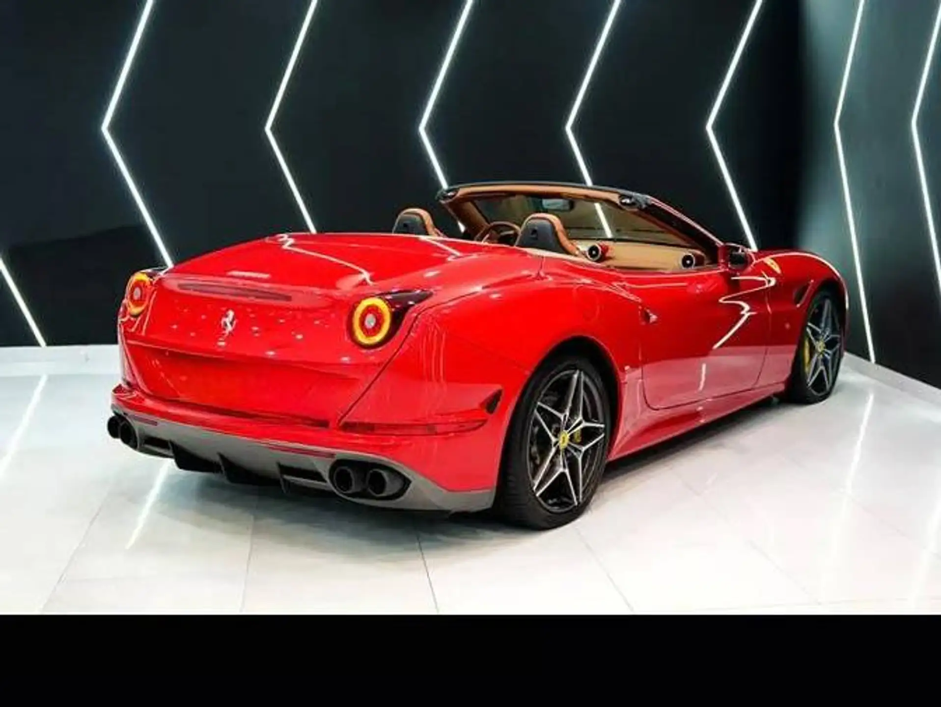 Ferrari California 2017 빨강 사진 3