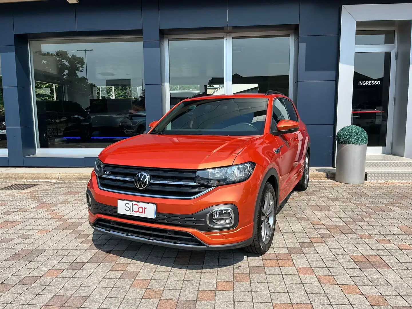Volkswagen T-Cross 1.0 TSI Sport Arancione - 1