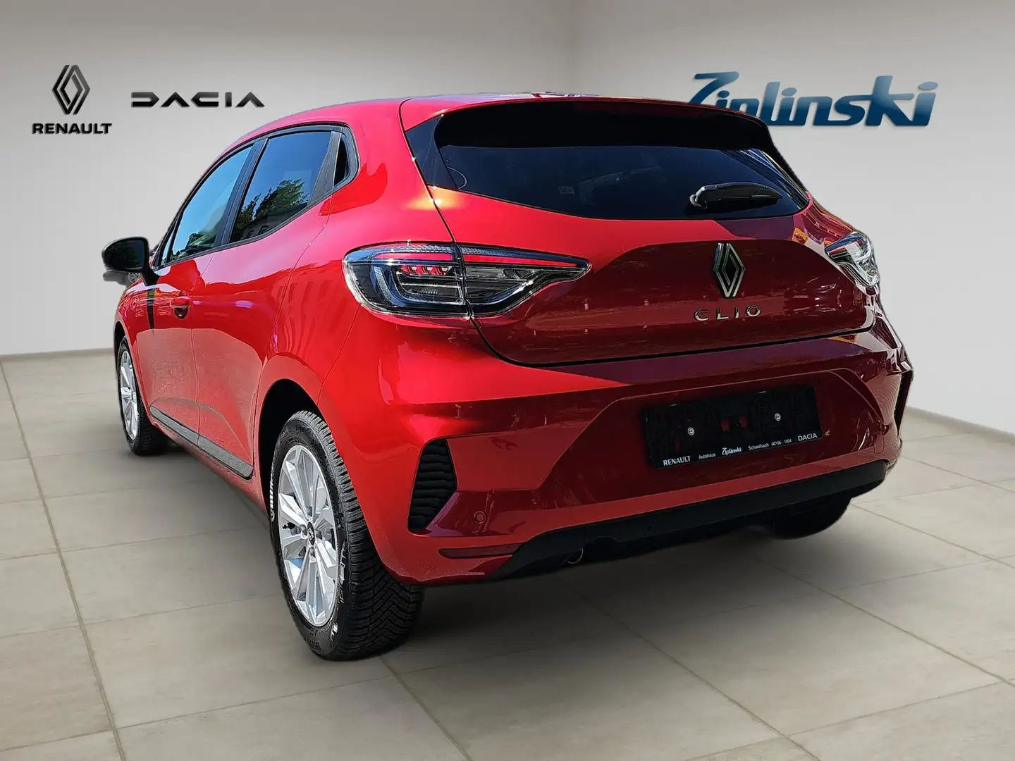 Renault Clio Evolution Rouge - 2