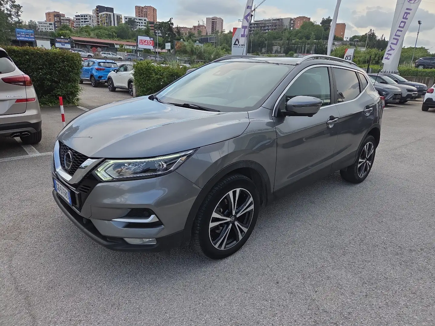 Nissan Qashqai 1.5 dCi 115 CV DCT N-Connecta Szürke - 1