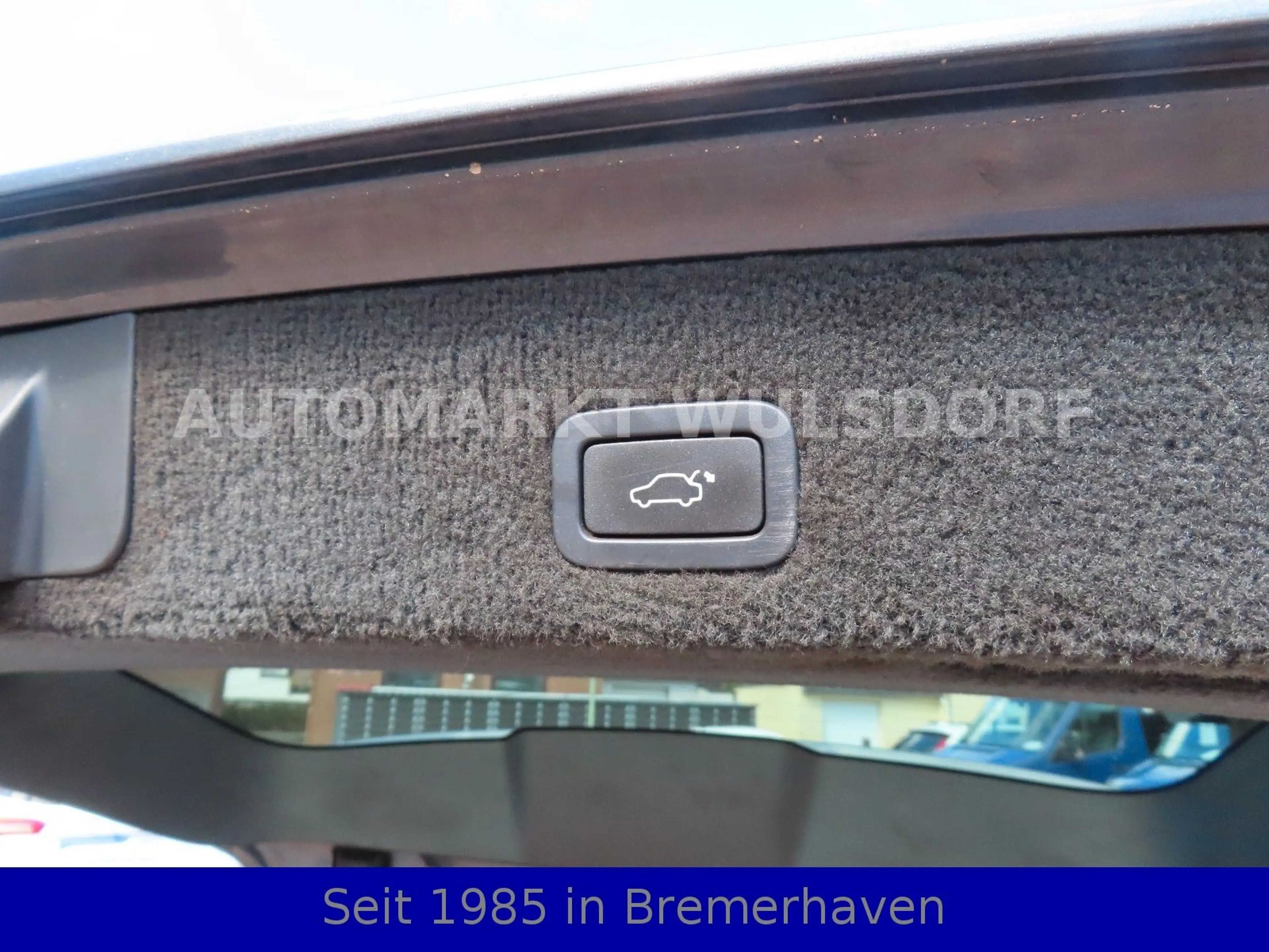 Volvo V70 Kombi Momentum,2,4D,AUTOMATIK,Leder,AC,AHK — photo 9