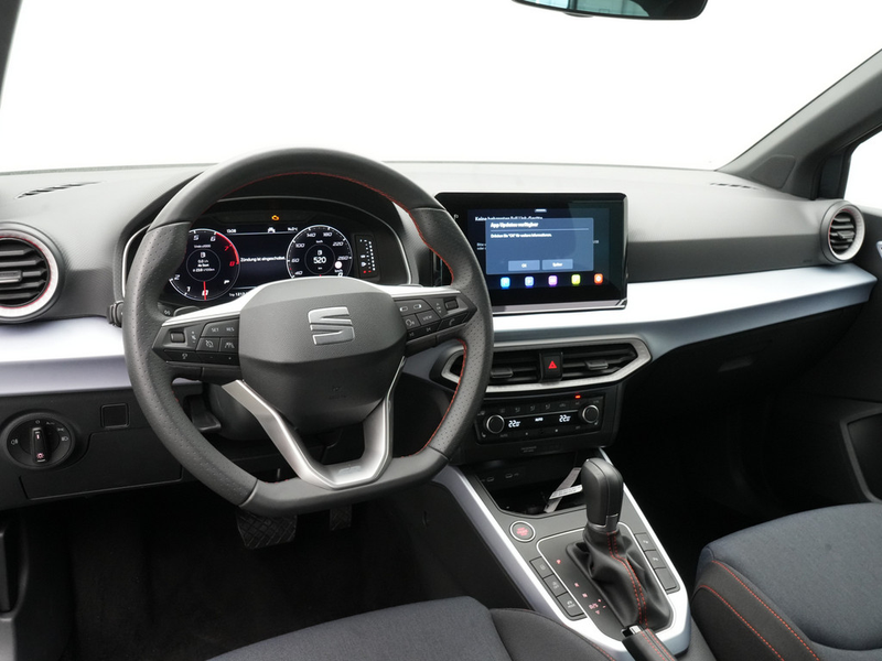 SEAT Arona FR DSG NAVI VIRT ACC KAM SHZ CARPLAY LE — photo 4